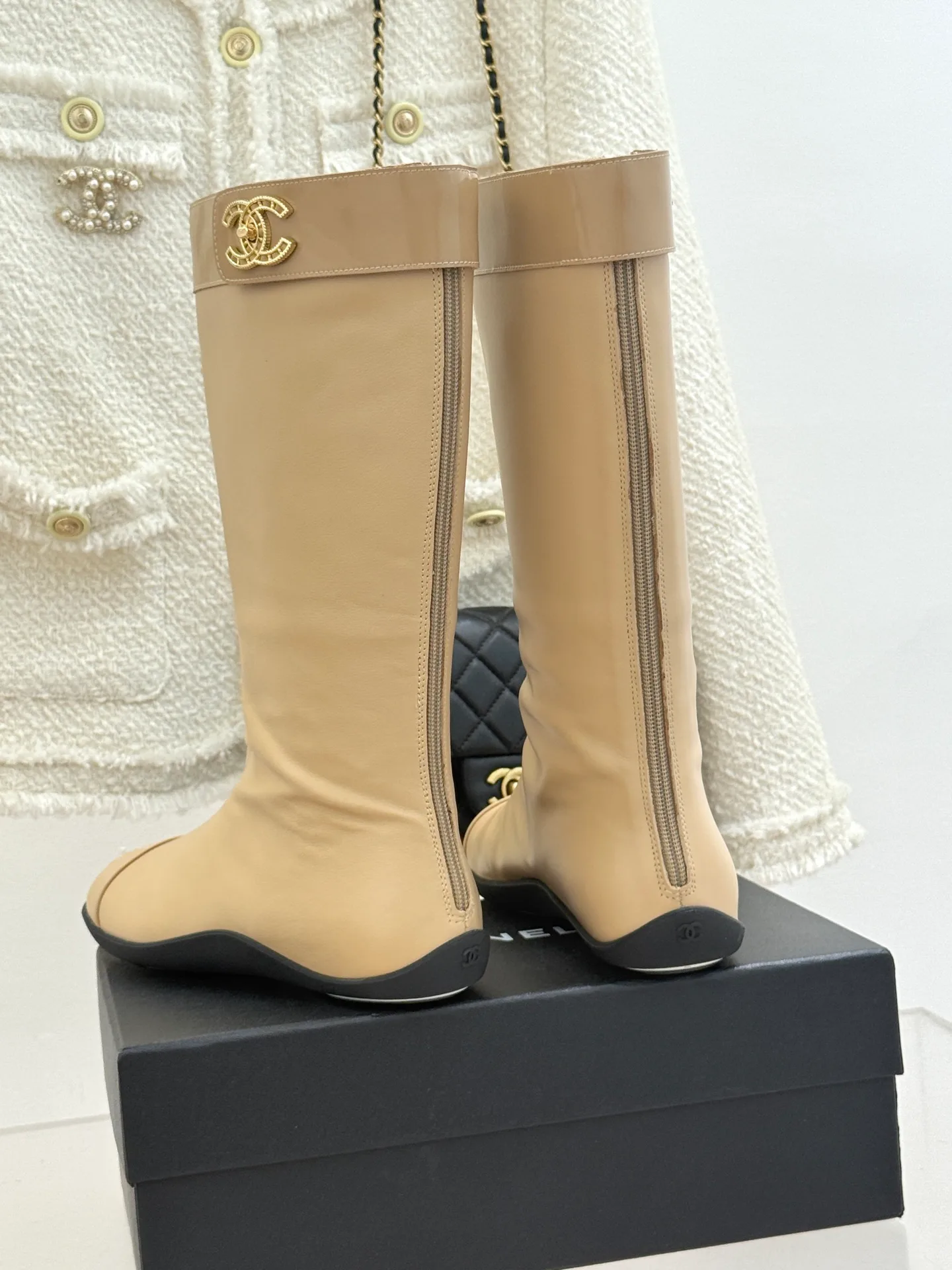 Women's Boots CHANEL 18360447