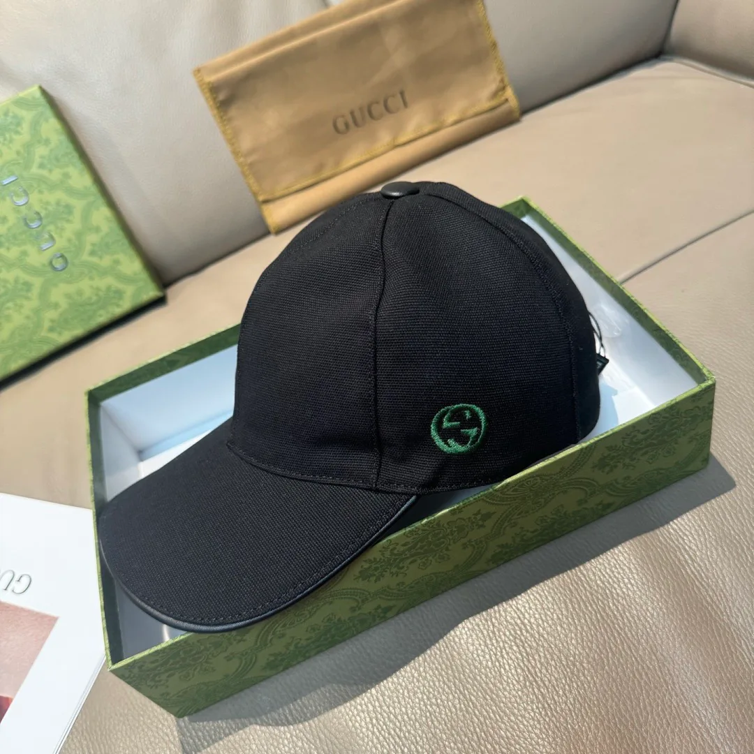 Hats GUCCI 17515230