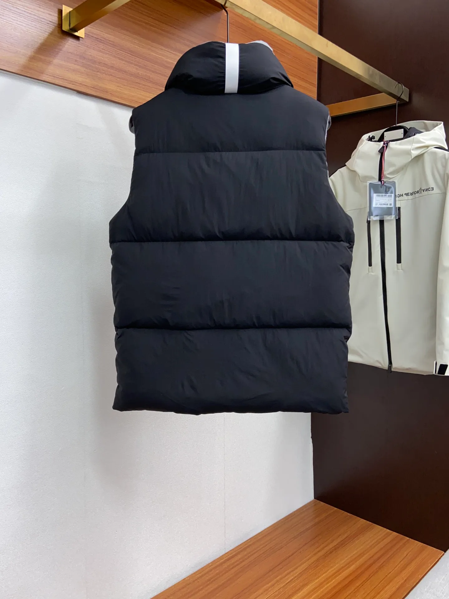 Жилеты Мужские Canada Goose 18684500