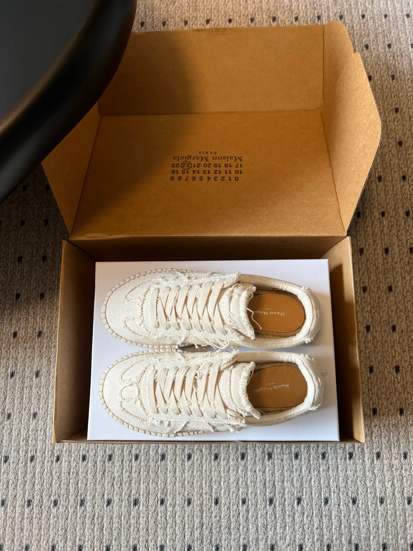Women's Sneakers MAISON MARGIELA 17523651