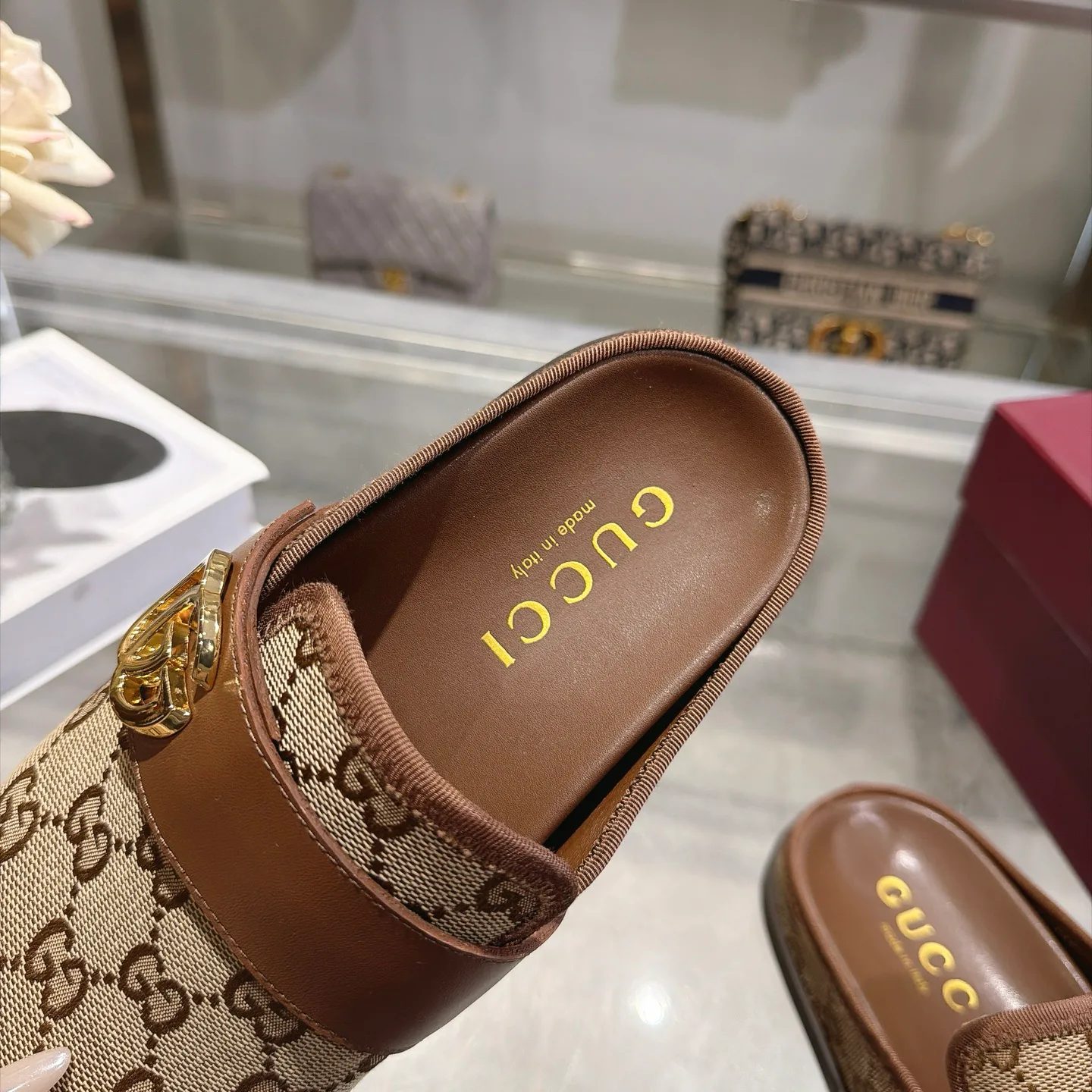 Women's Mules And Clogs GUCCI 18449715