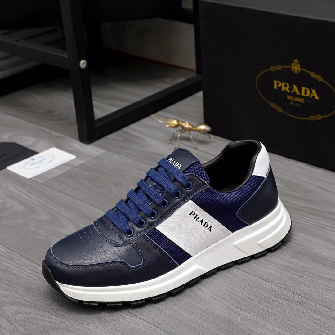Women's Sneakers PRADA 17429921