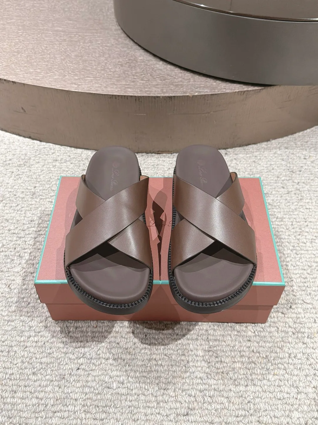 Men's Flip-Flops LORO PIANA 17688123