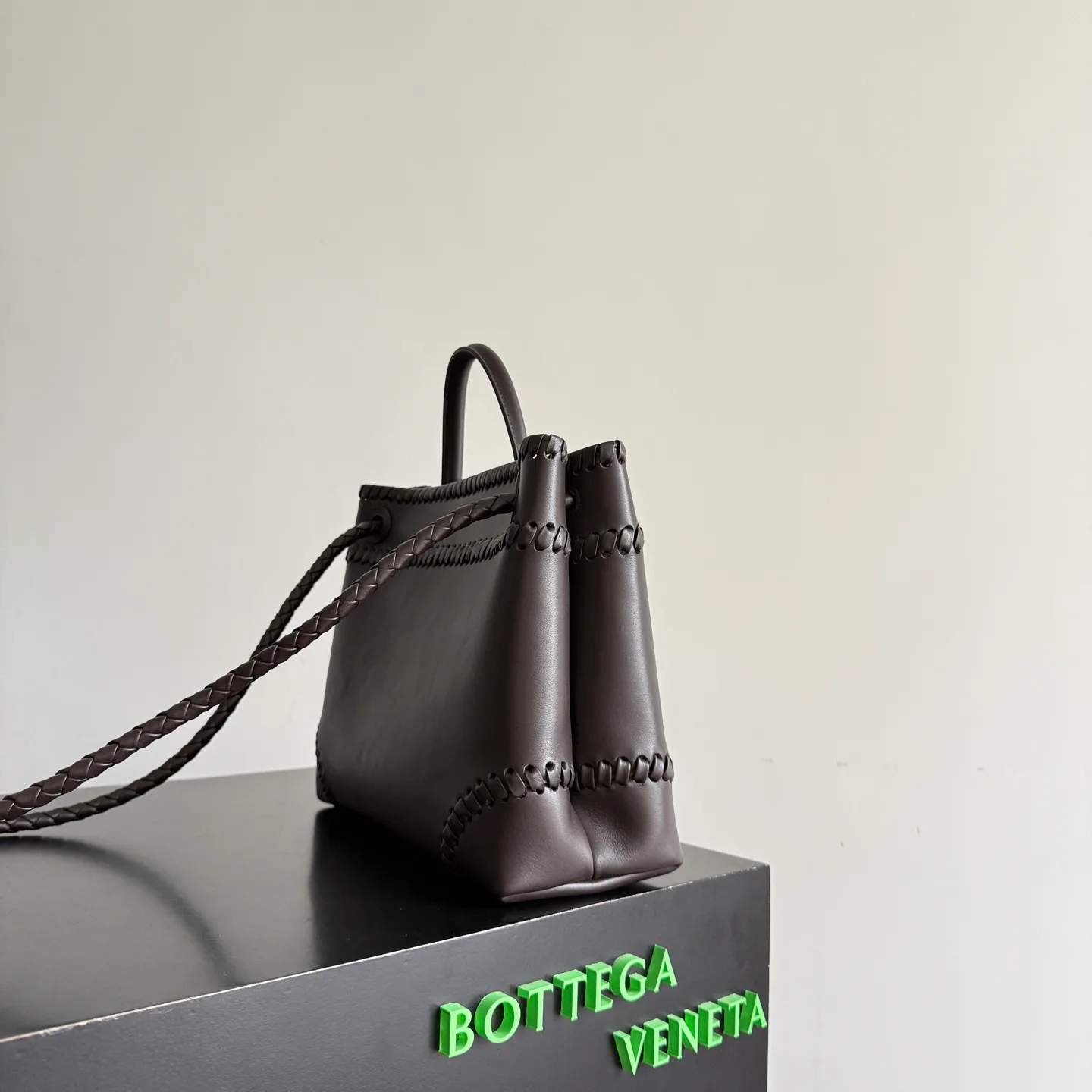 Women's Classic Handbags BOTTEGA VENETA 17663430
