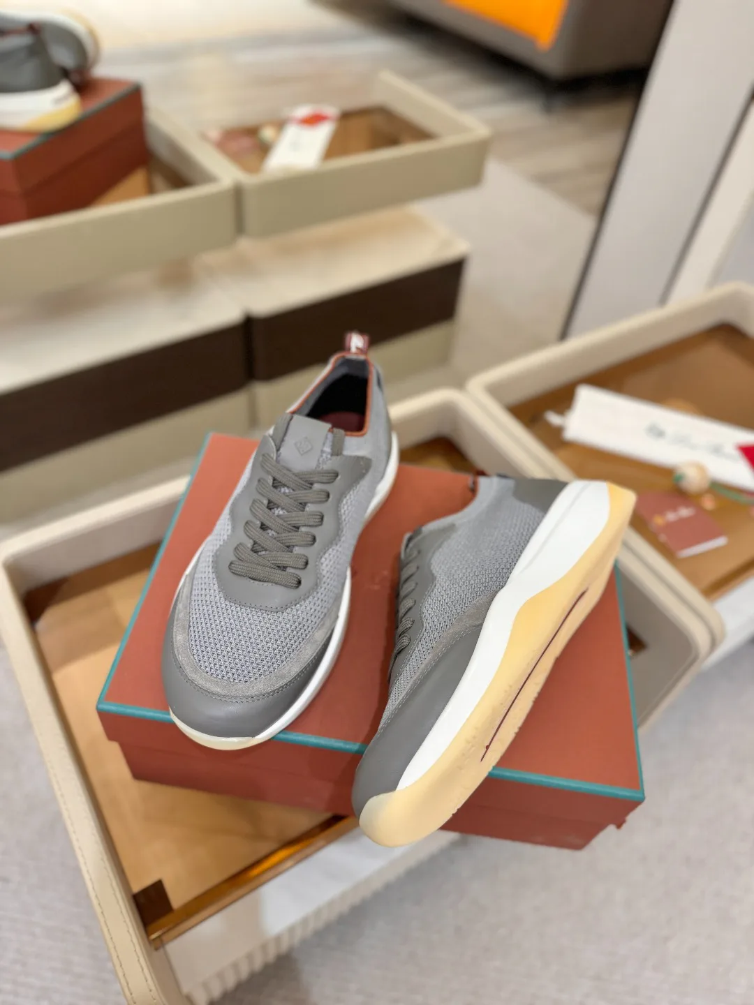 Men's Sneakers LORO PIANA 18039623