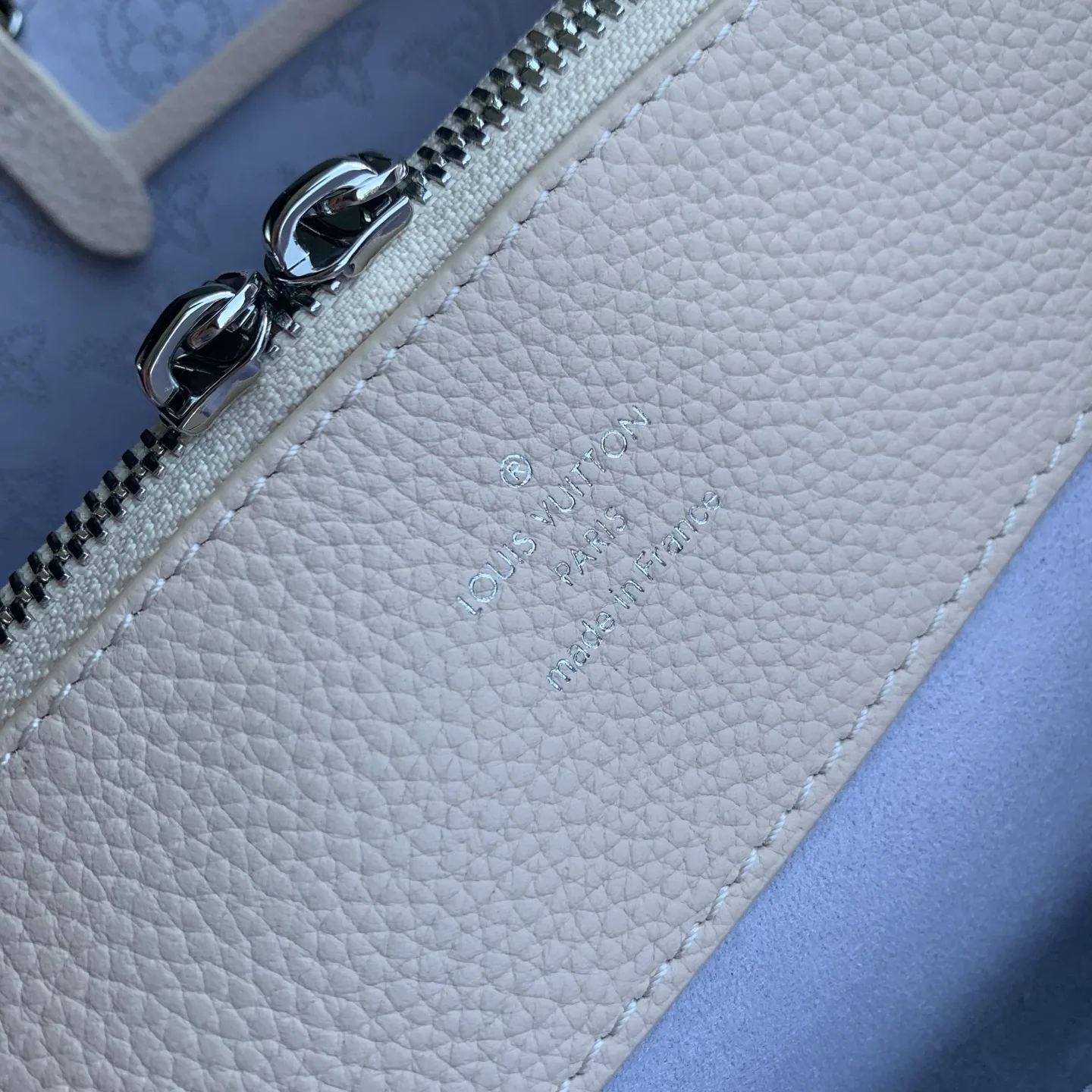 Women's Classic Handbags LOUIS VUITTON 18147476