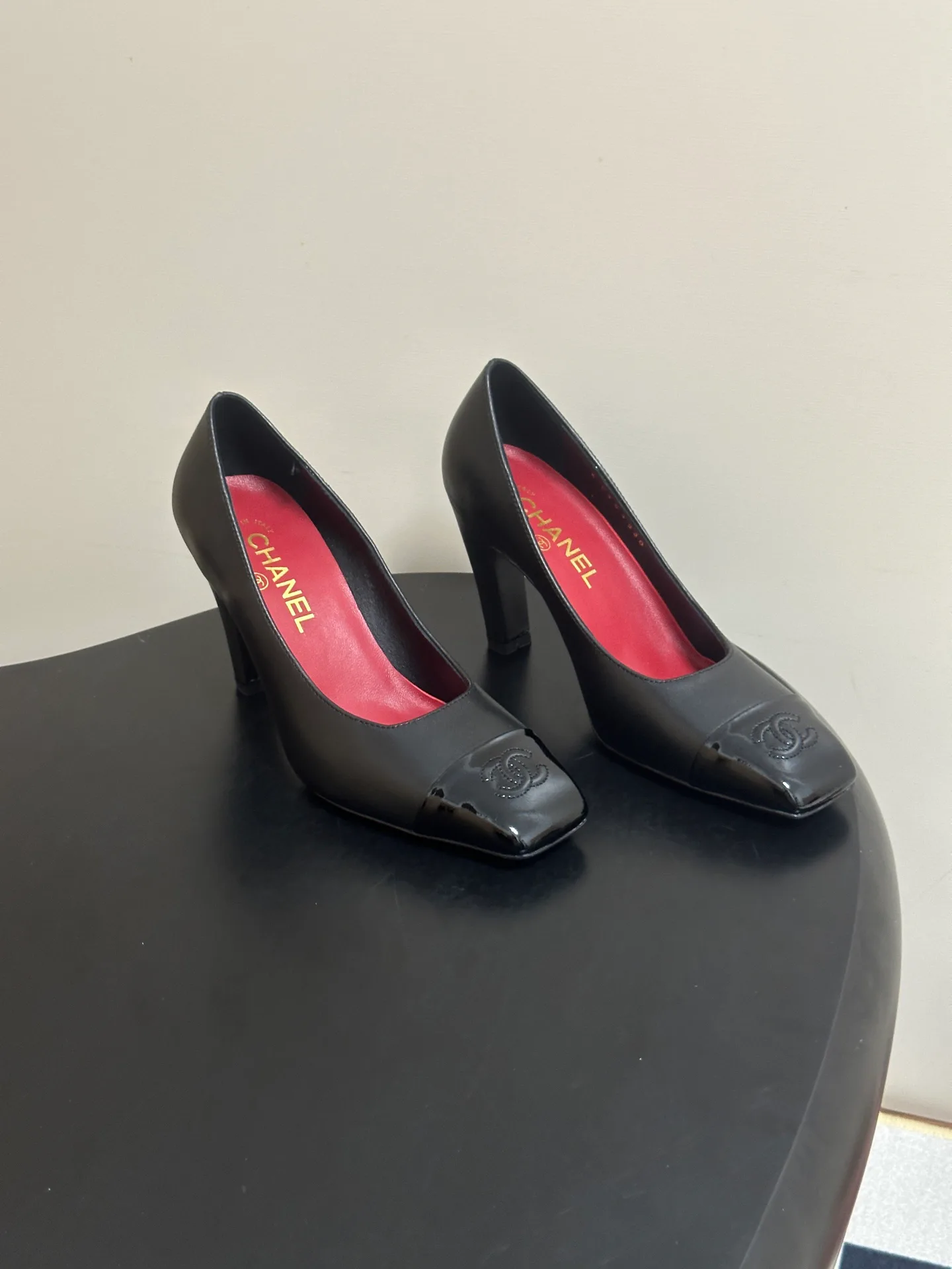 Women's Heels CHANEL 18049718