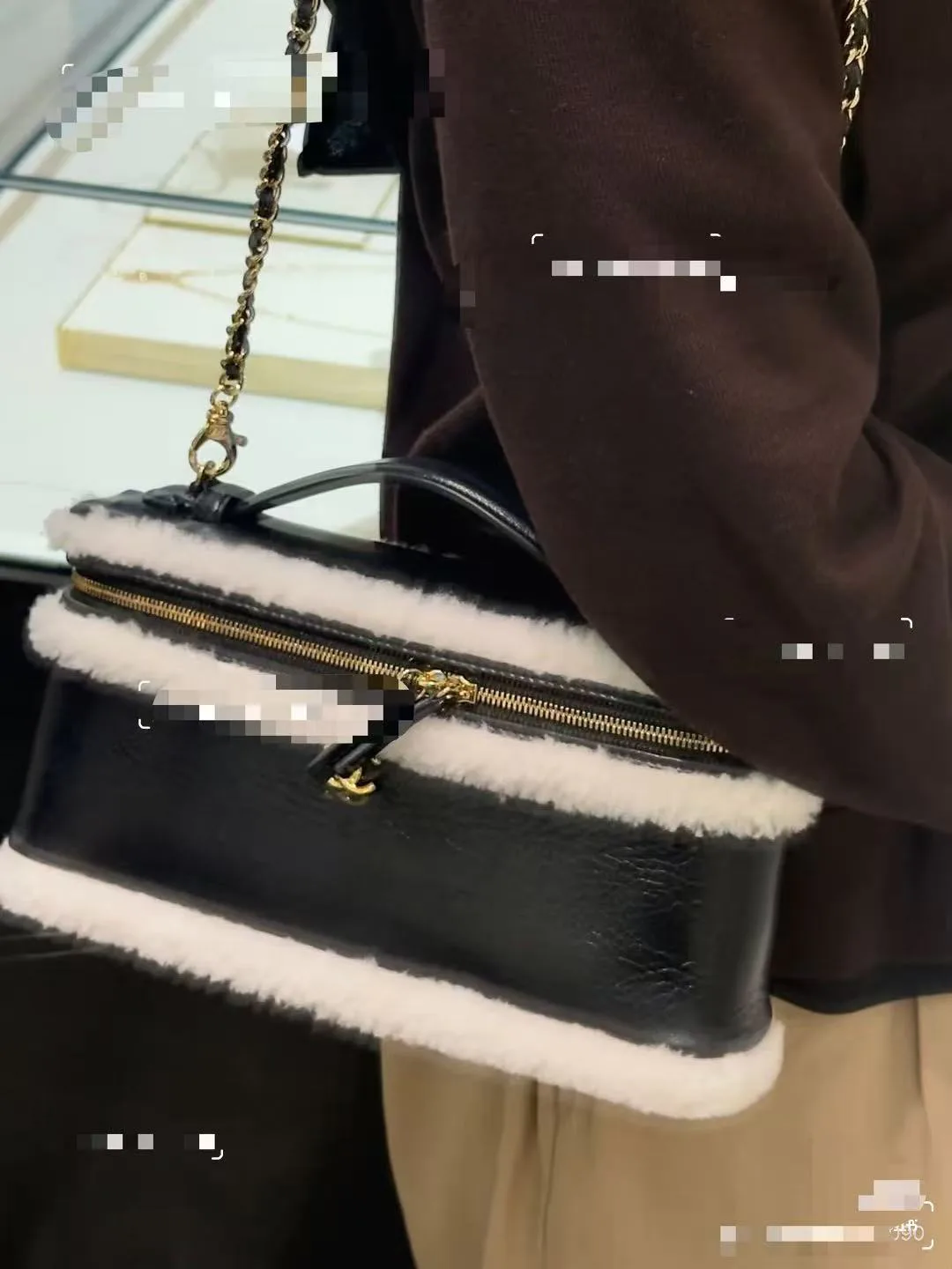 Women's Classic Handbags CHANEL 18238953