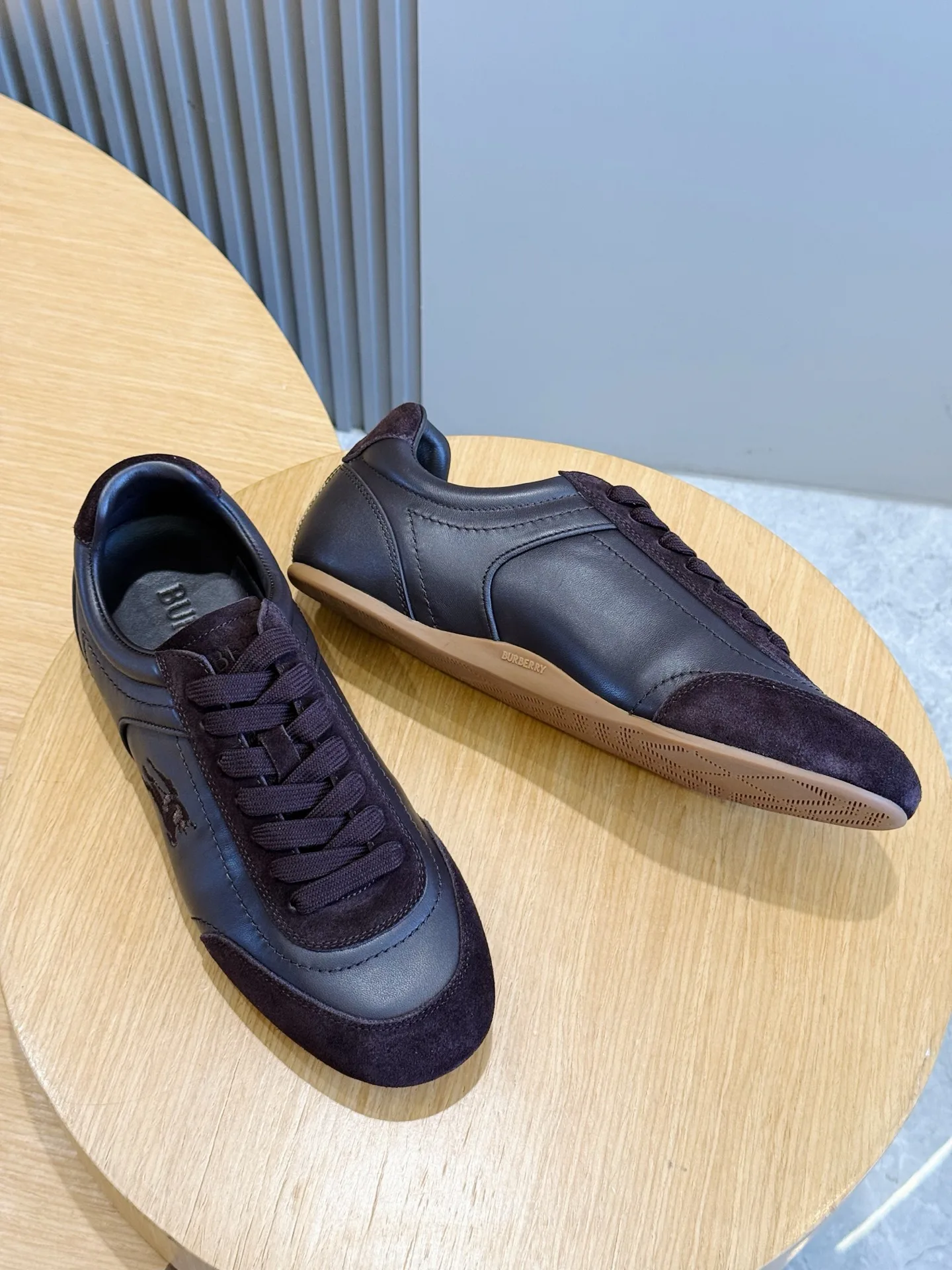 Men's Sneakers BURBERRY 17824411