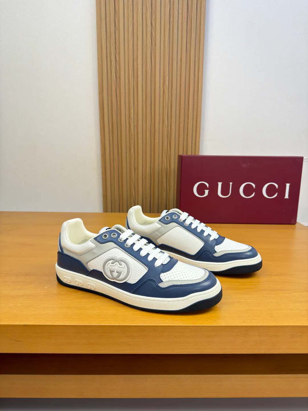 Men's Sneakers GUCCI 18142462