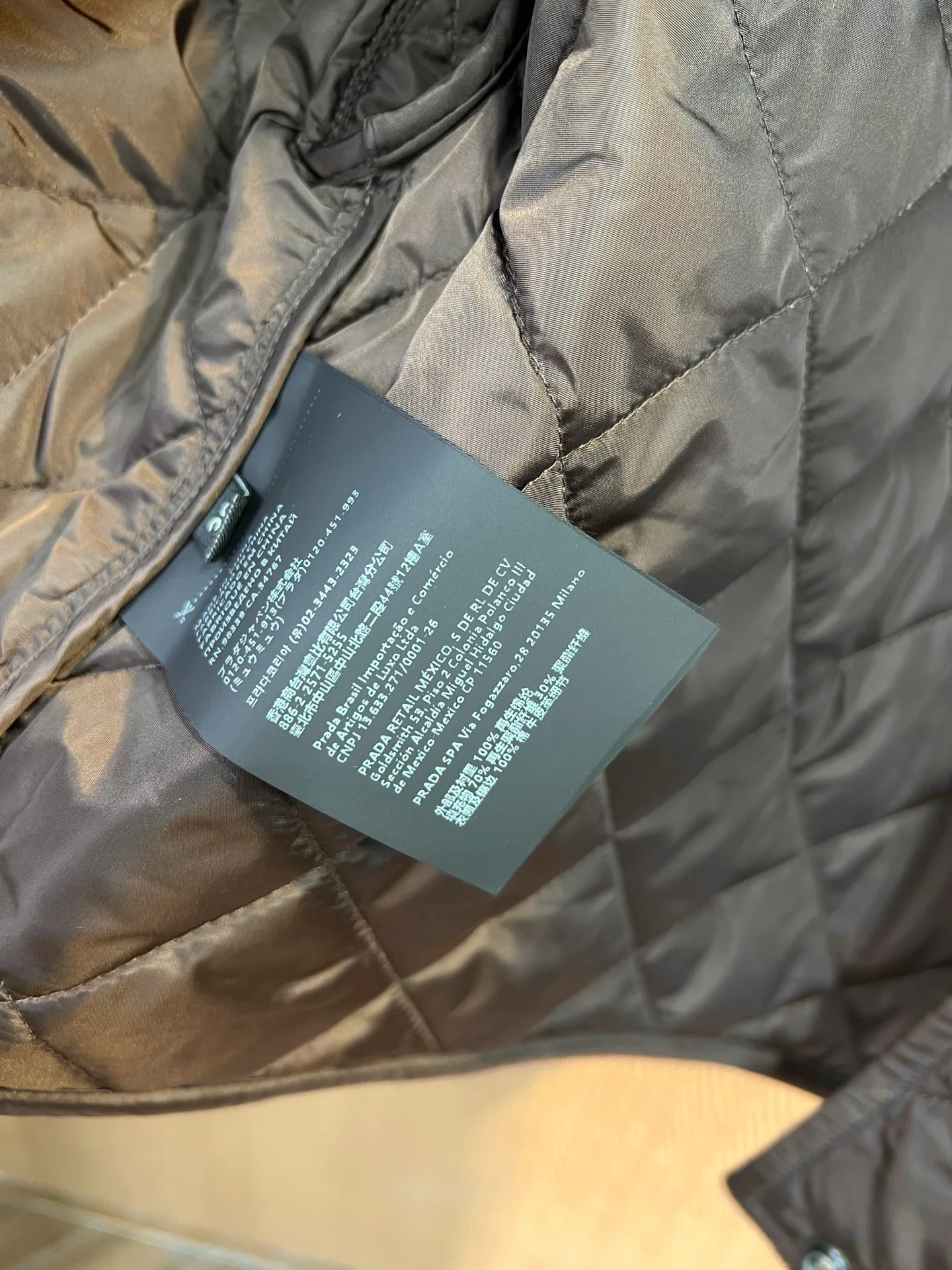 Women's Jackets And Down Jackets PRADA 18324202