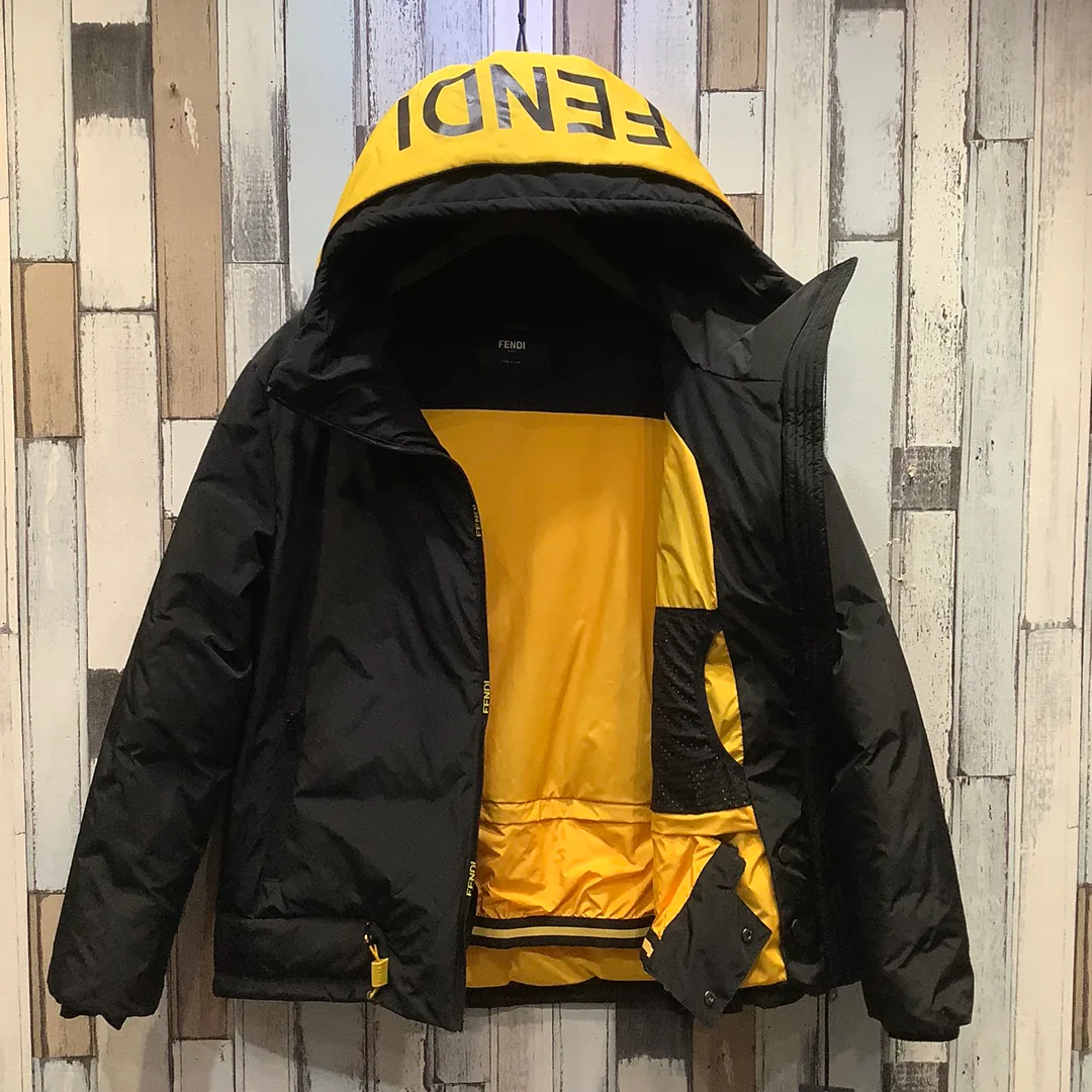 Men's Jackets And Down Jackets FENDI 18111457