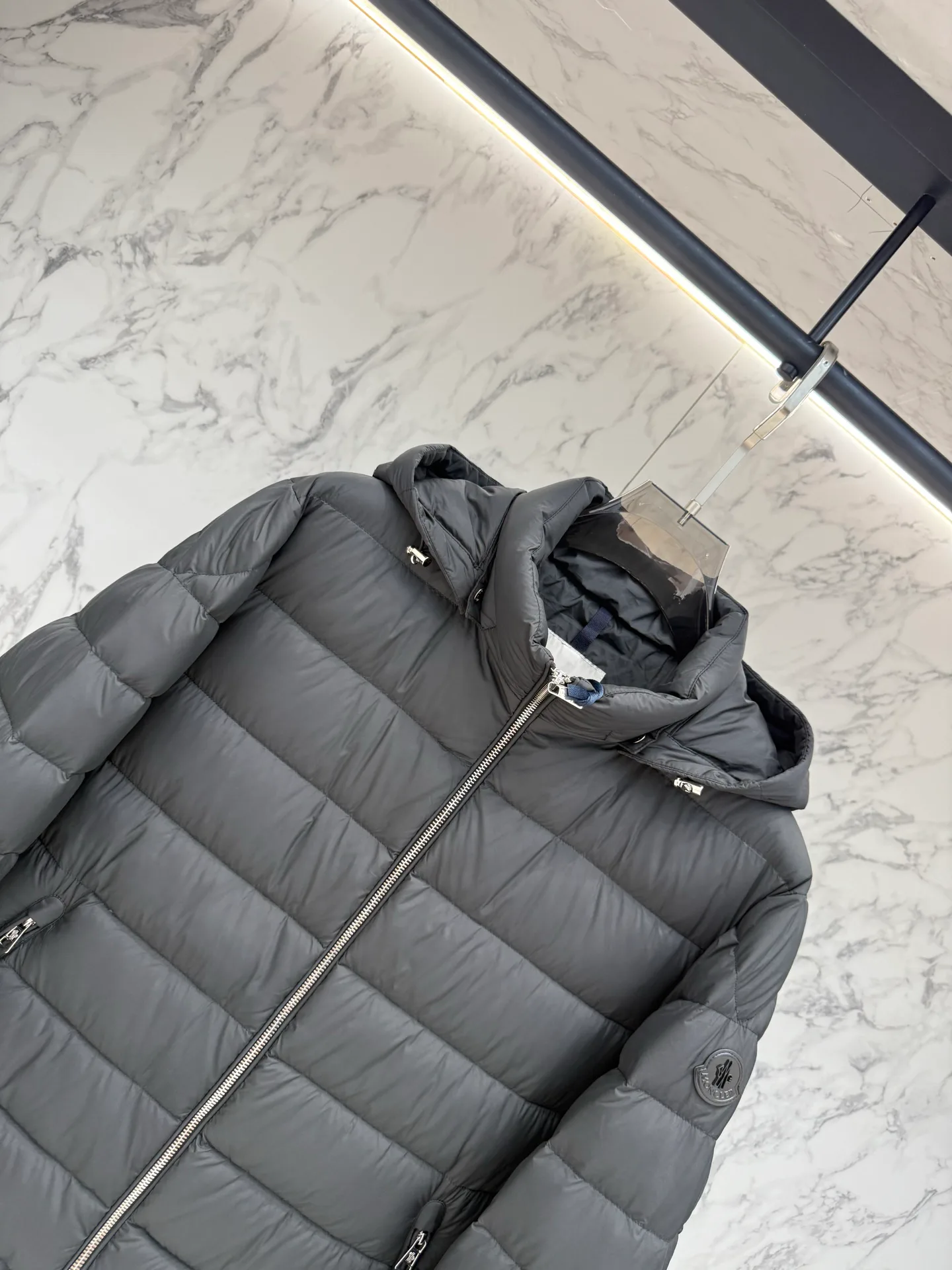 Men's Jackets And Down Jackets MONCLER 17809000