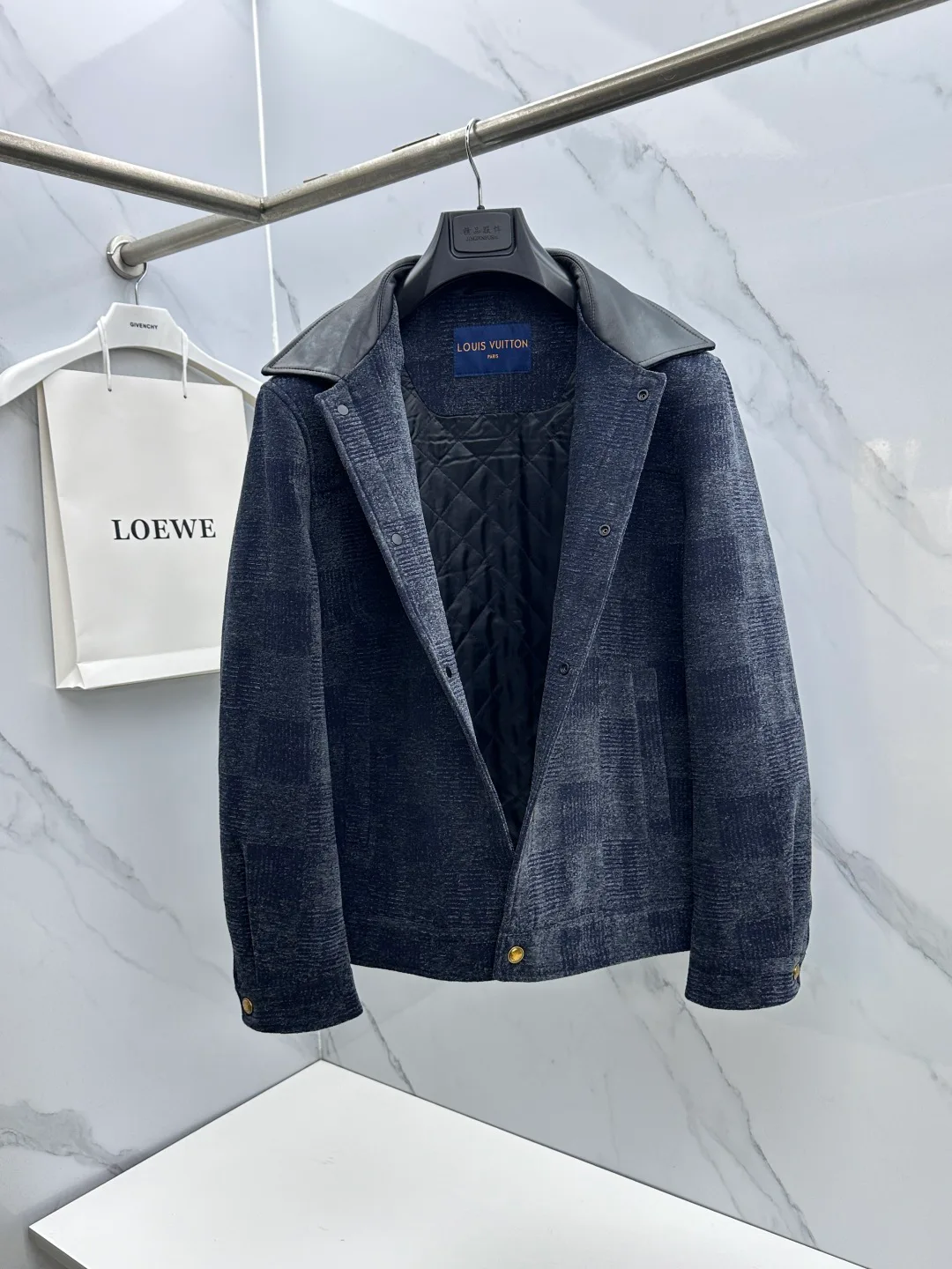 Men's Jackets And Down Jackets LOUIS VUITTON 19585730