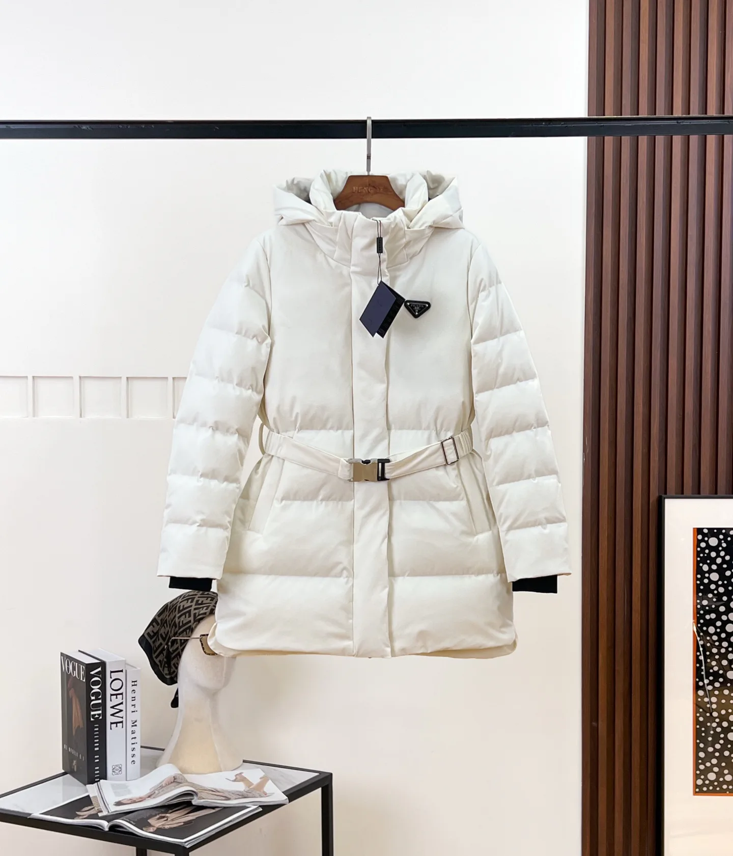 Куртки И Пуховики Женские Prada 18584429