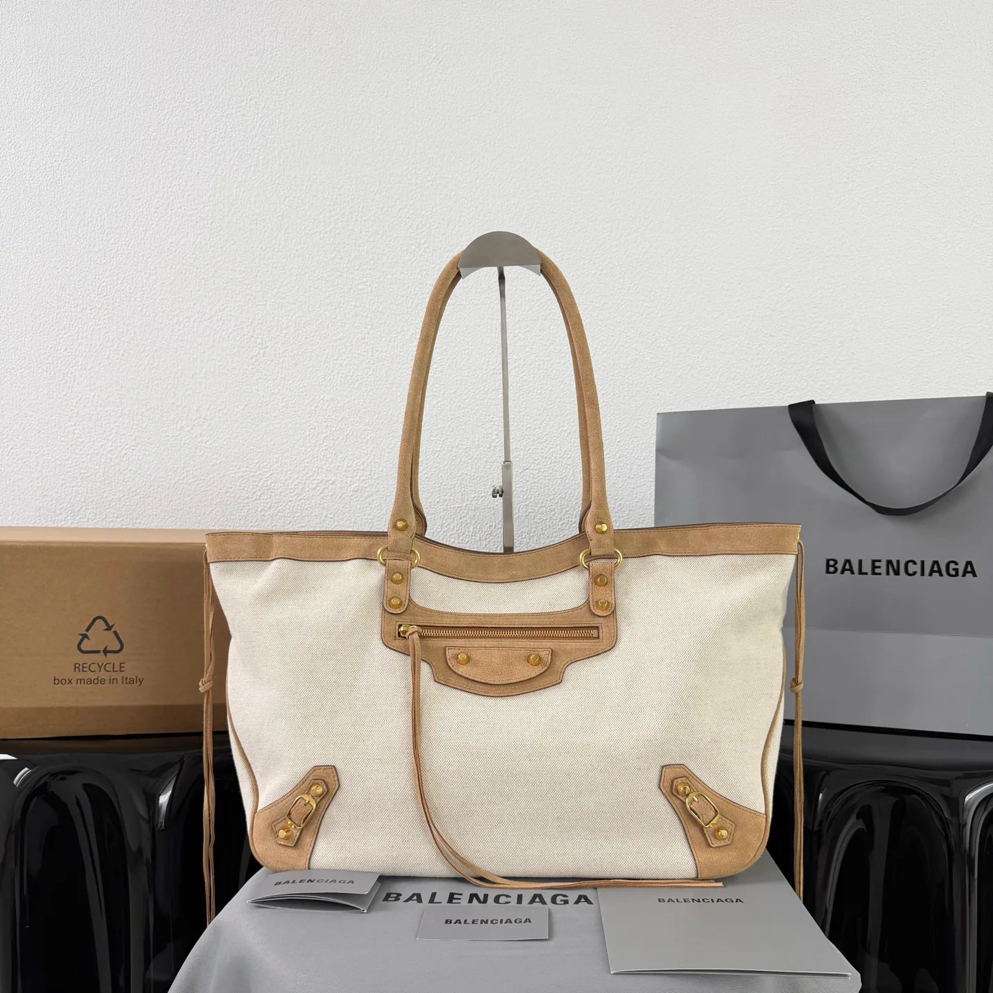 Women's Classic Handbags BALENCIAGA 17833457