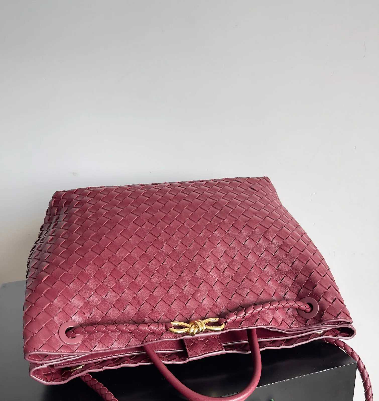 Women's Classic Handbags BOTTEGA VENETA 17972837