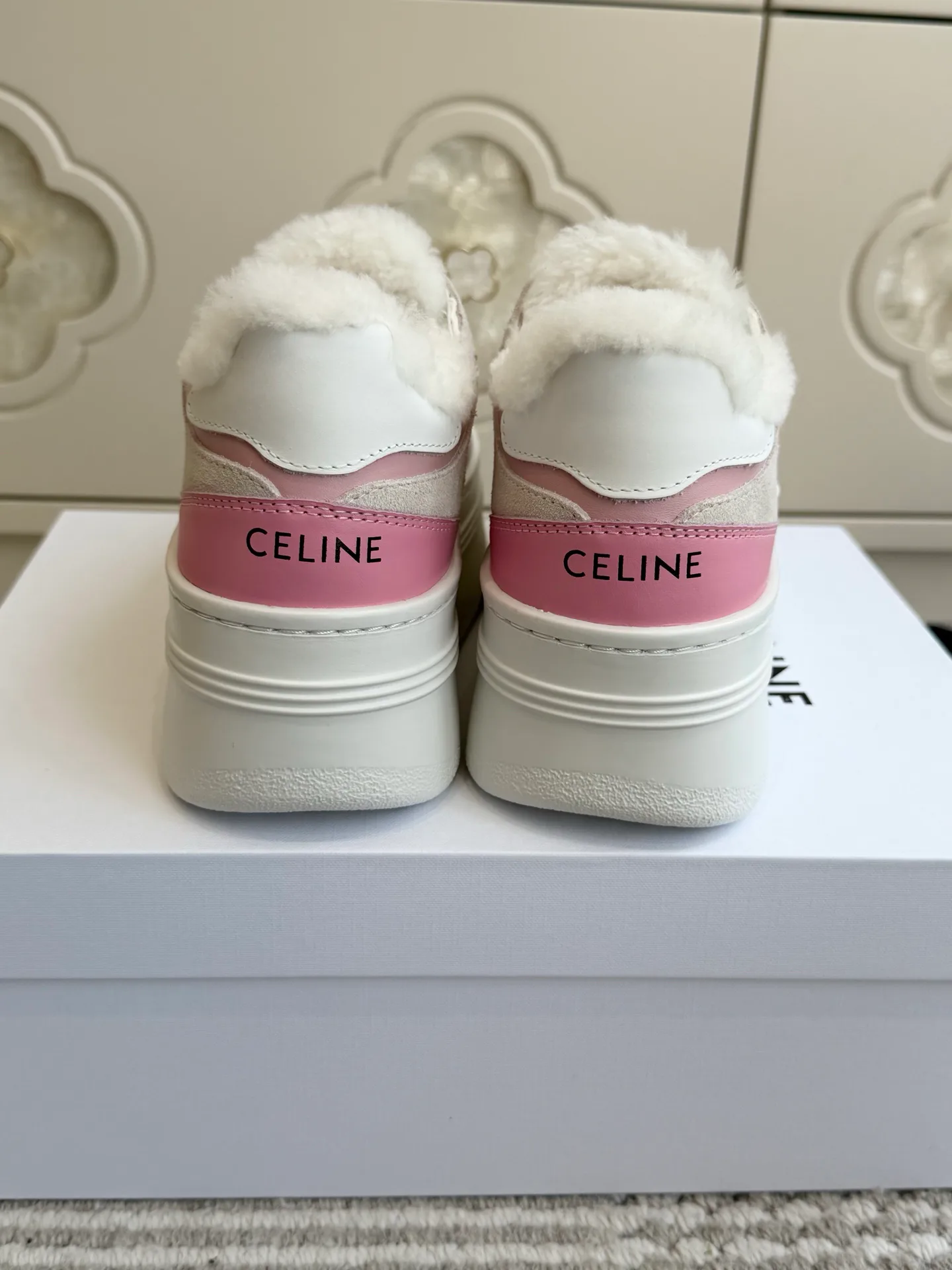 Women's Sneakers CELINE 18511657