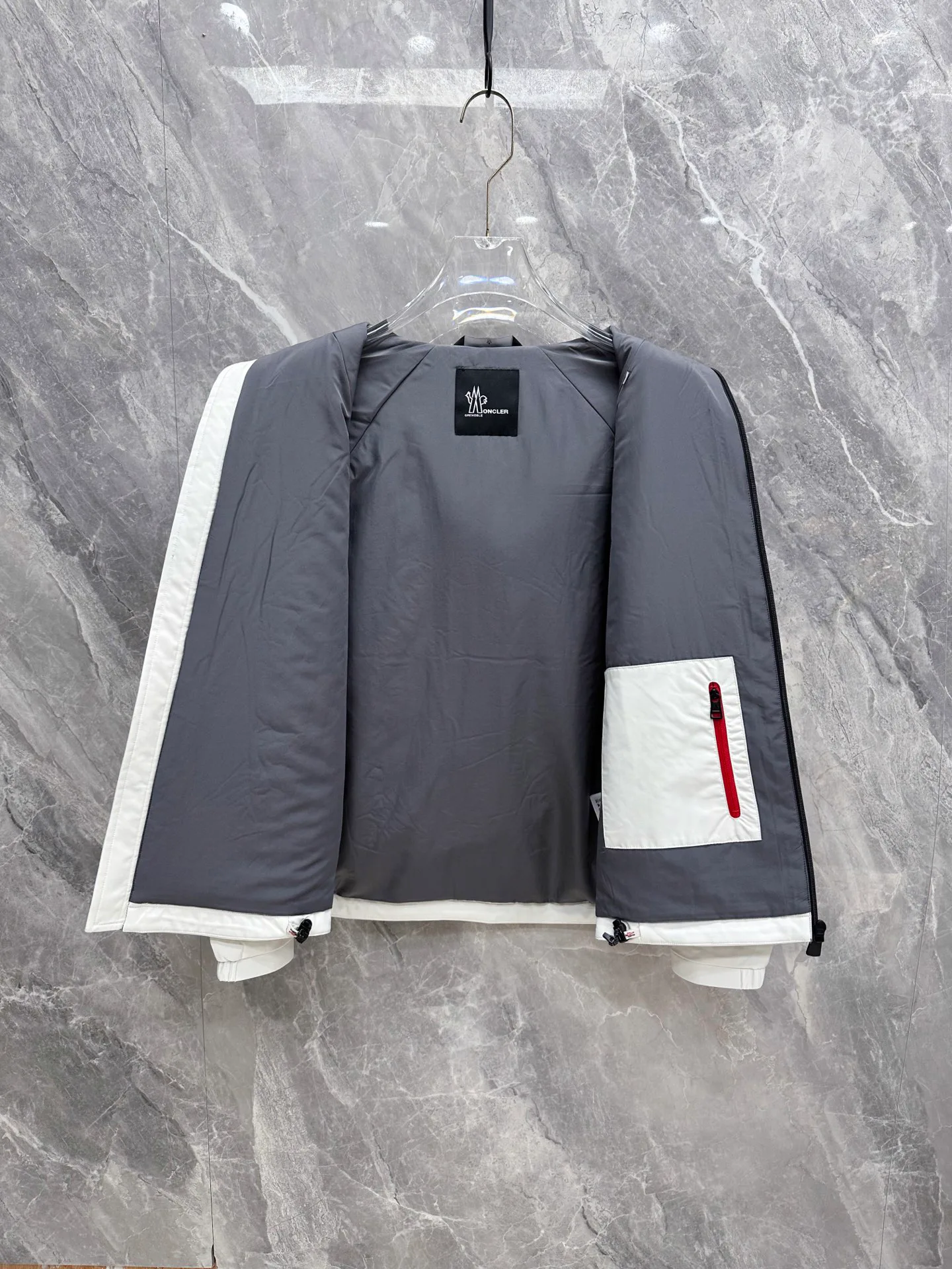 Men's Jackets And Down Jackets MONCLER 18178784