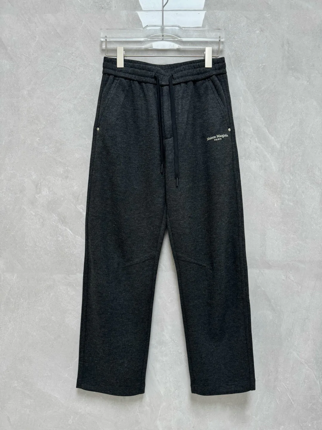 Брюки Мужские Maison Margiela 18606084