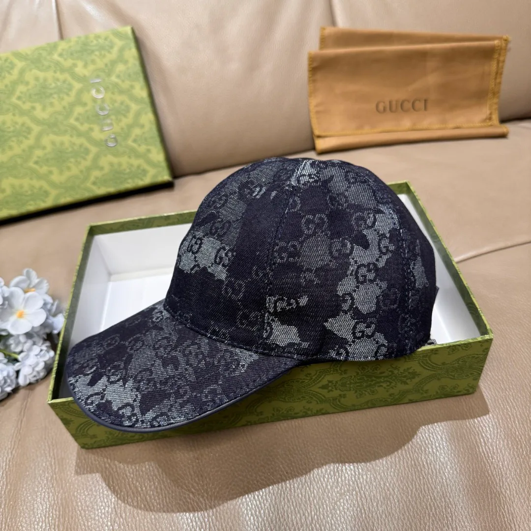 Hats GUCCI 18347051