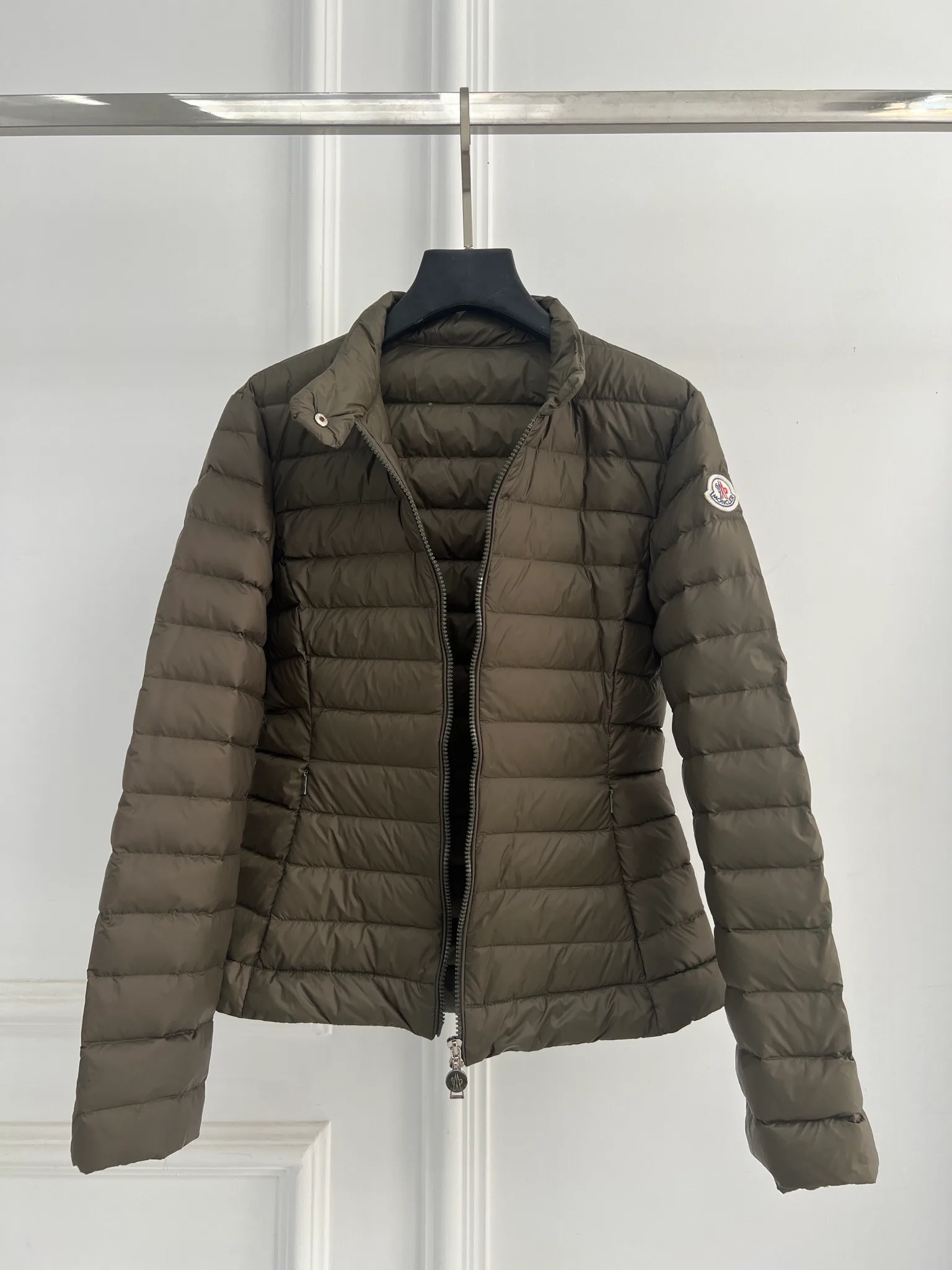 Women's Jackets And Down Jackets MONCLER 18416155