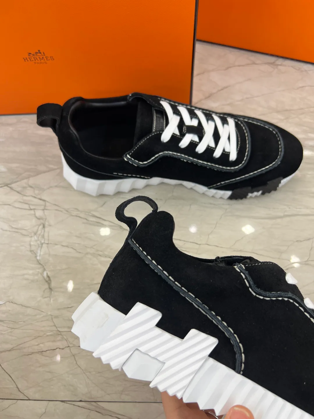 Кроссовки Мужские Hermes 18679656