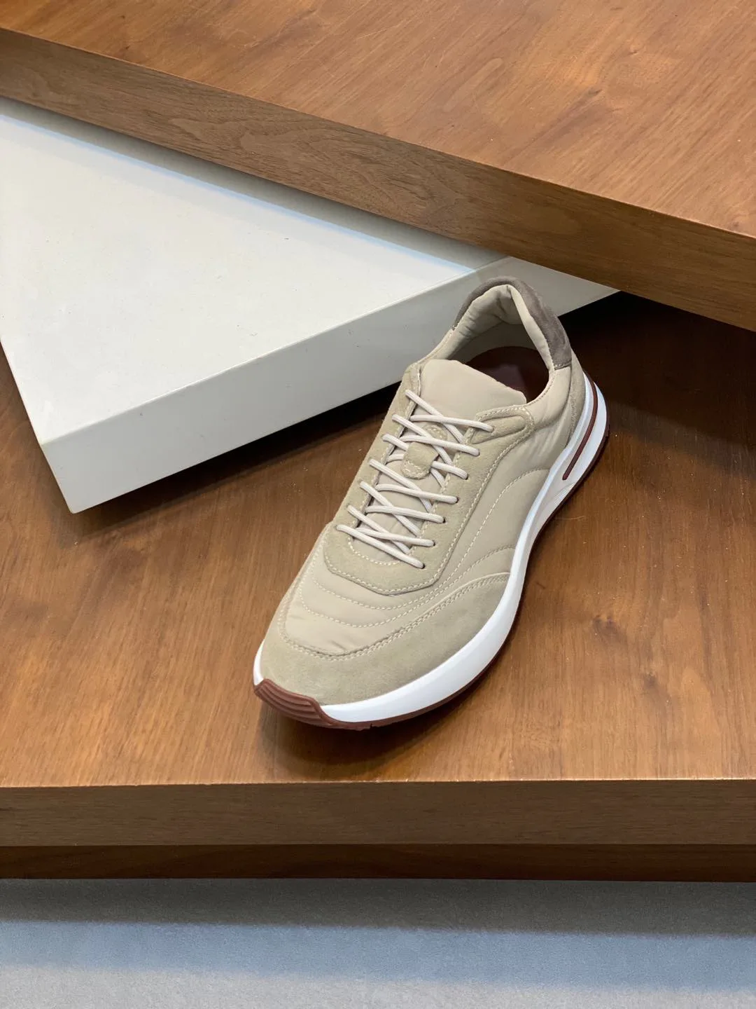 Men's Sneakers LORO PIANA 17942768