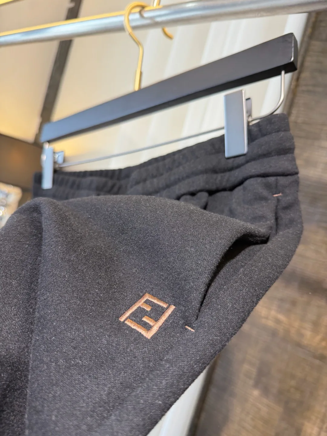 Women's Trousers FENDI 18216771