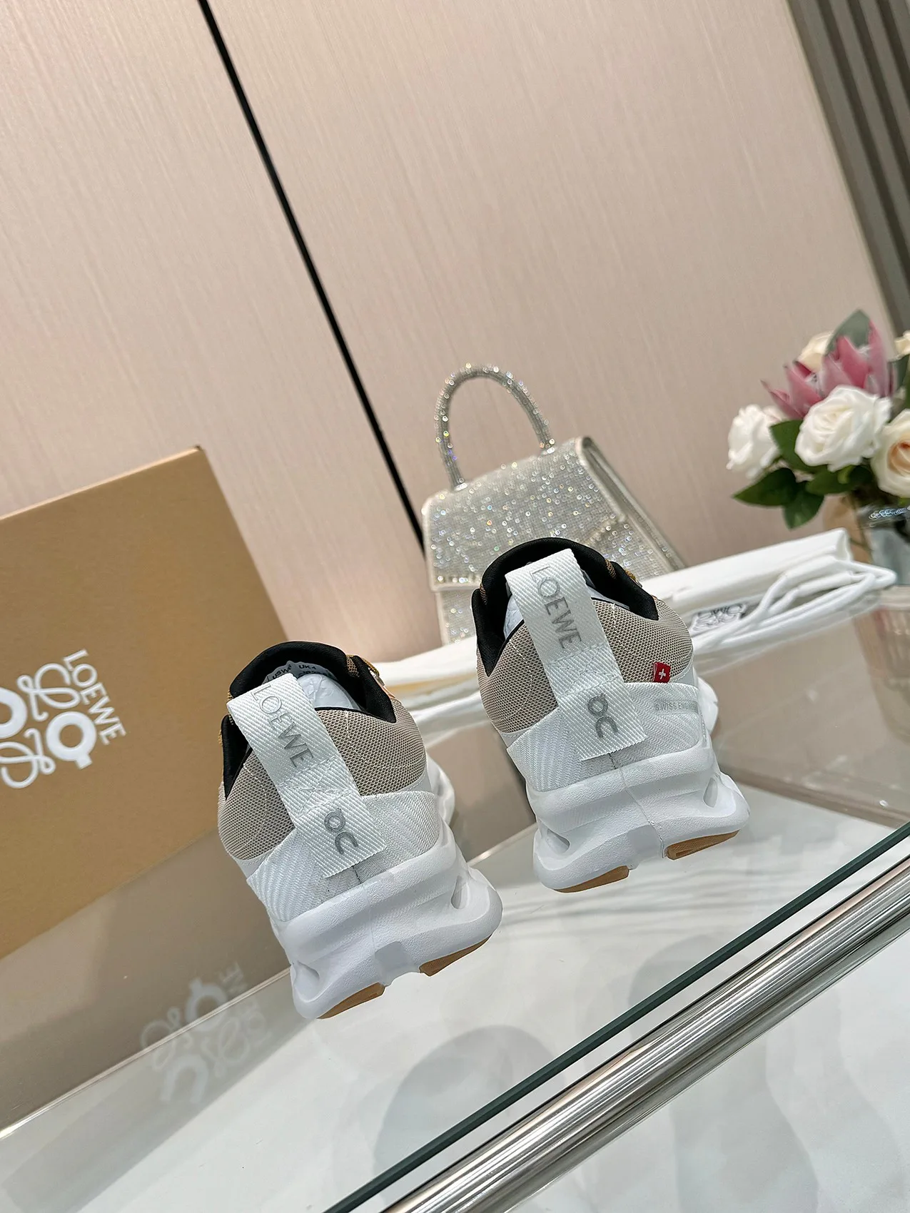Women's Sneakers LOEWE 16936894