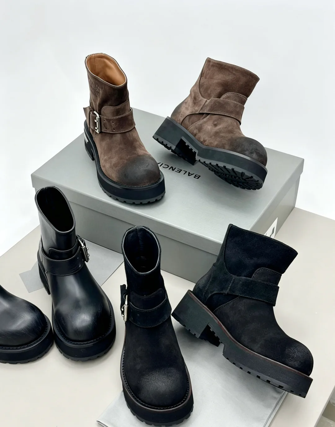 Women's Ankle Boots BALENCIAGA 18006166