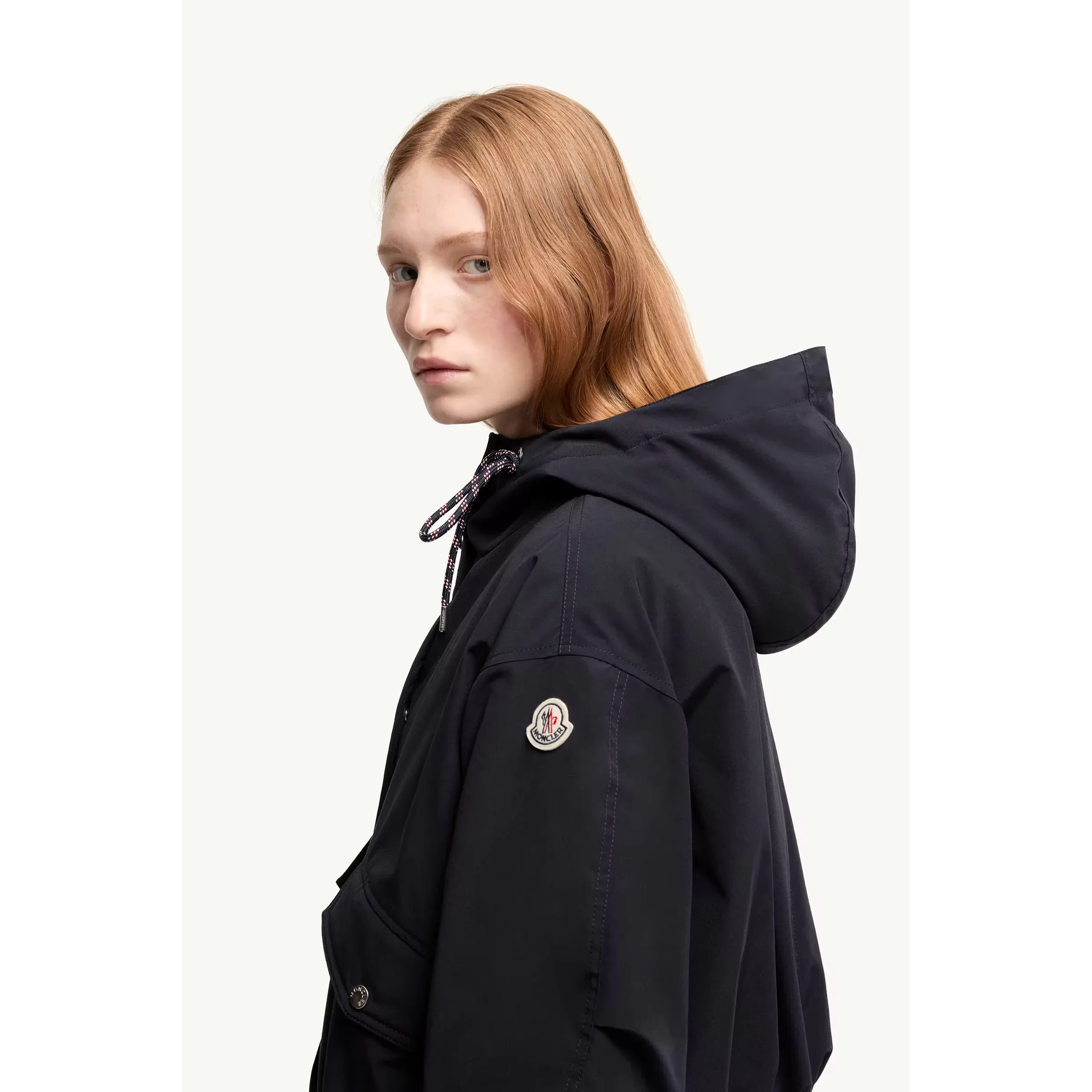 Women's Jackets And Down Jackets MONCLER 18403472