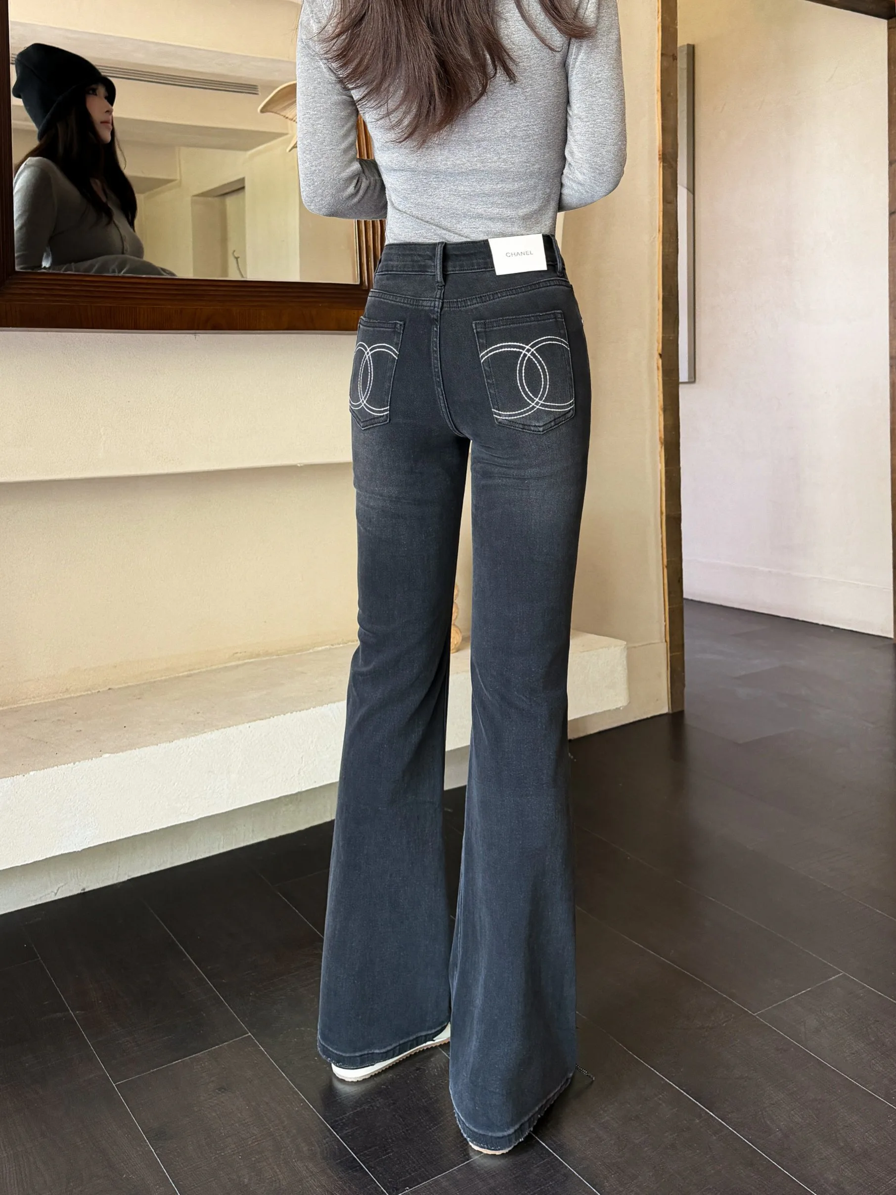 Women's Jeans CHANEL 18031979