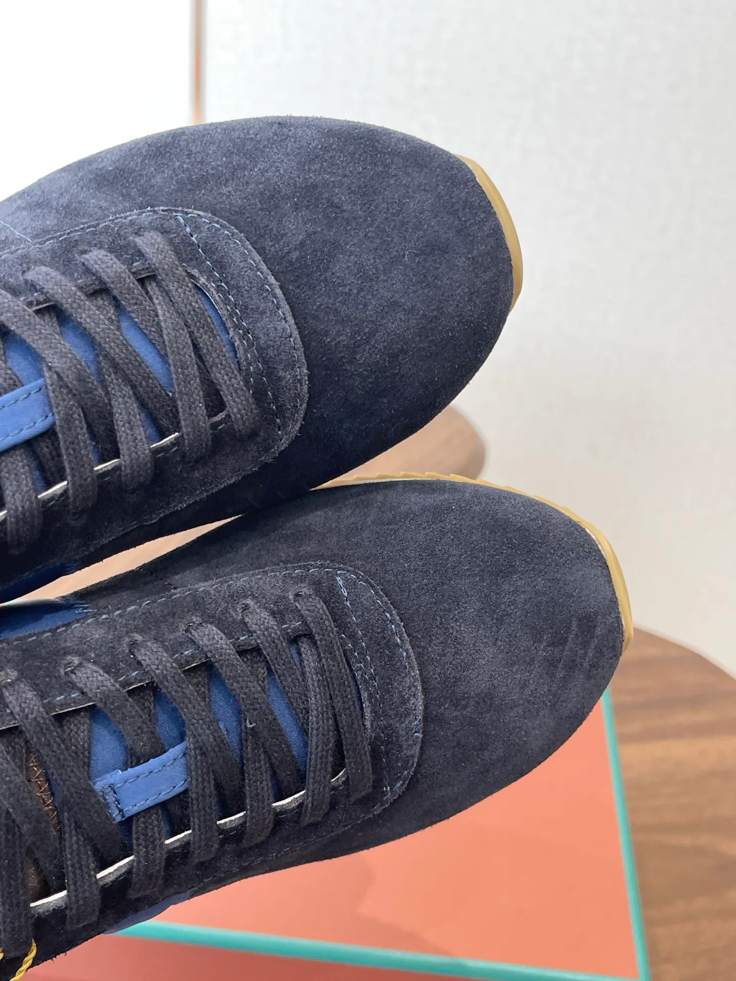 Women's Sneakers LORO PIANA 17223225