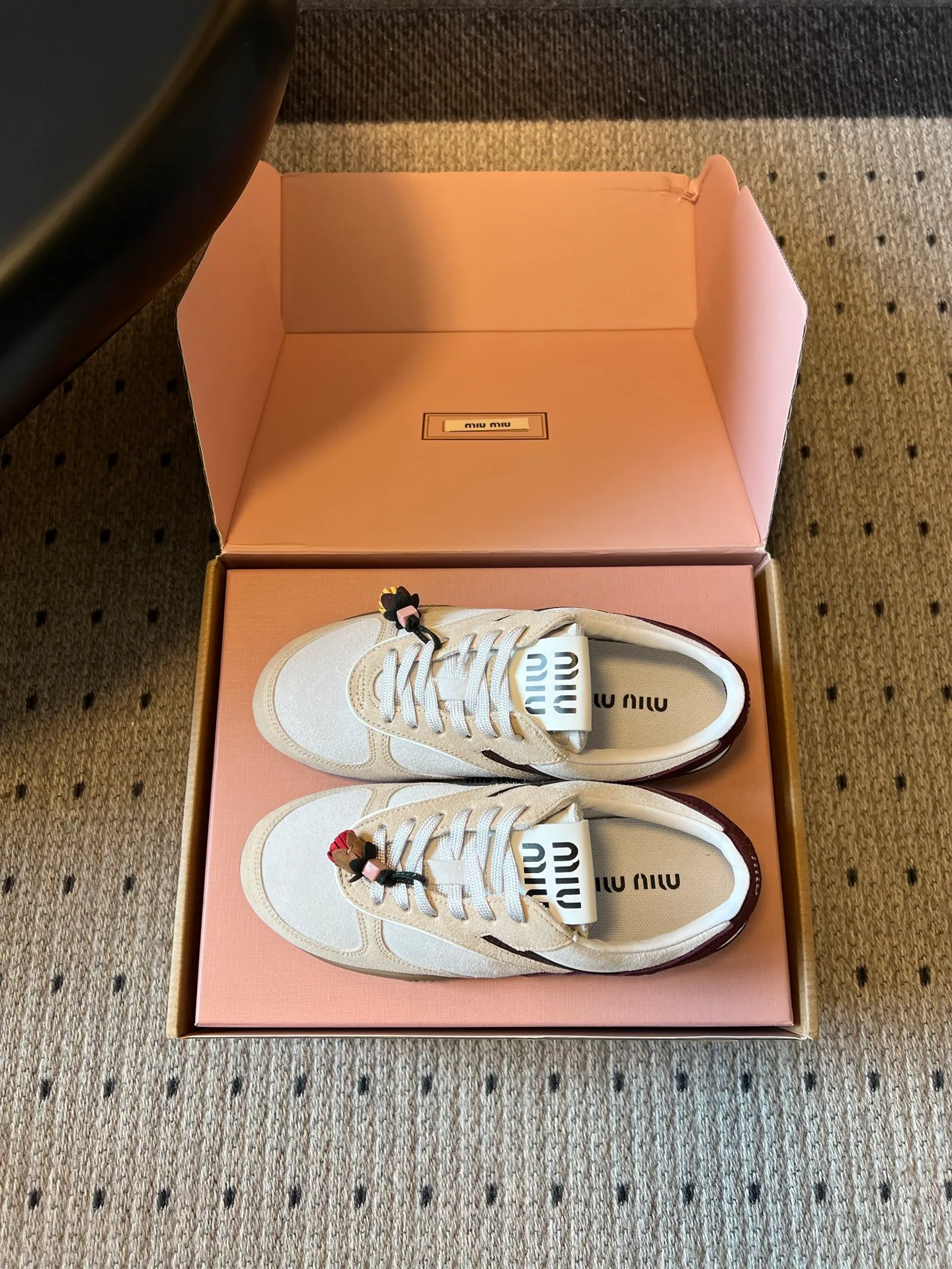 Women's Sneakers MIU MIU 18355090