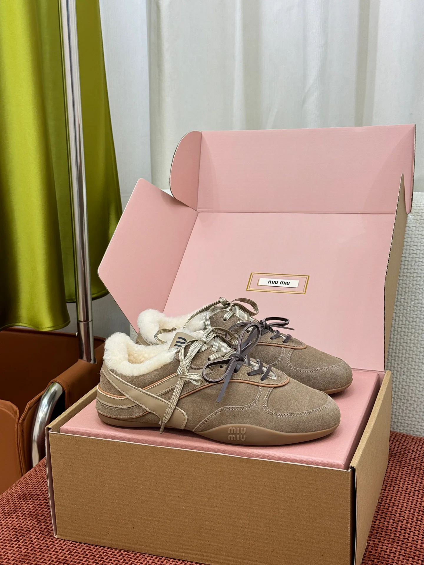 Women's Sneakers MIU MIU 18341950