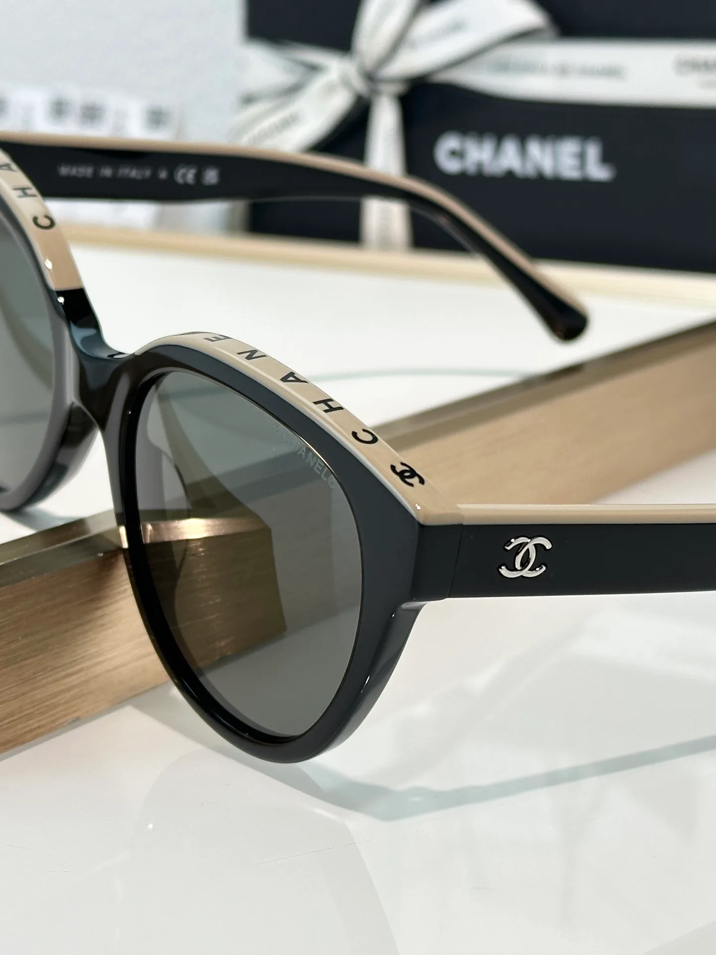 Glasses CHANEL 18094711
