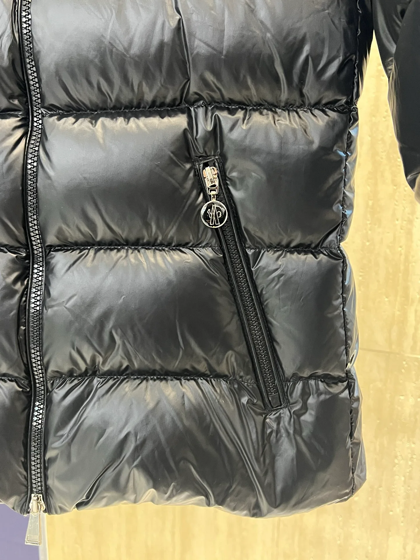 Men's Jackets And Down Jackets MONCLER 18231423