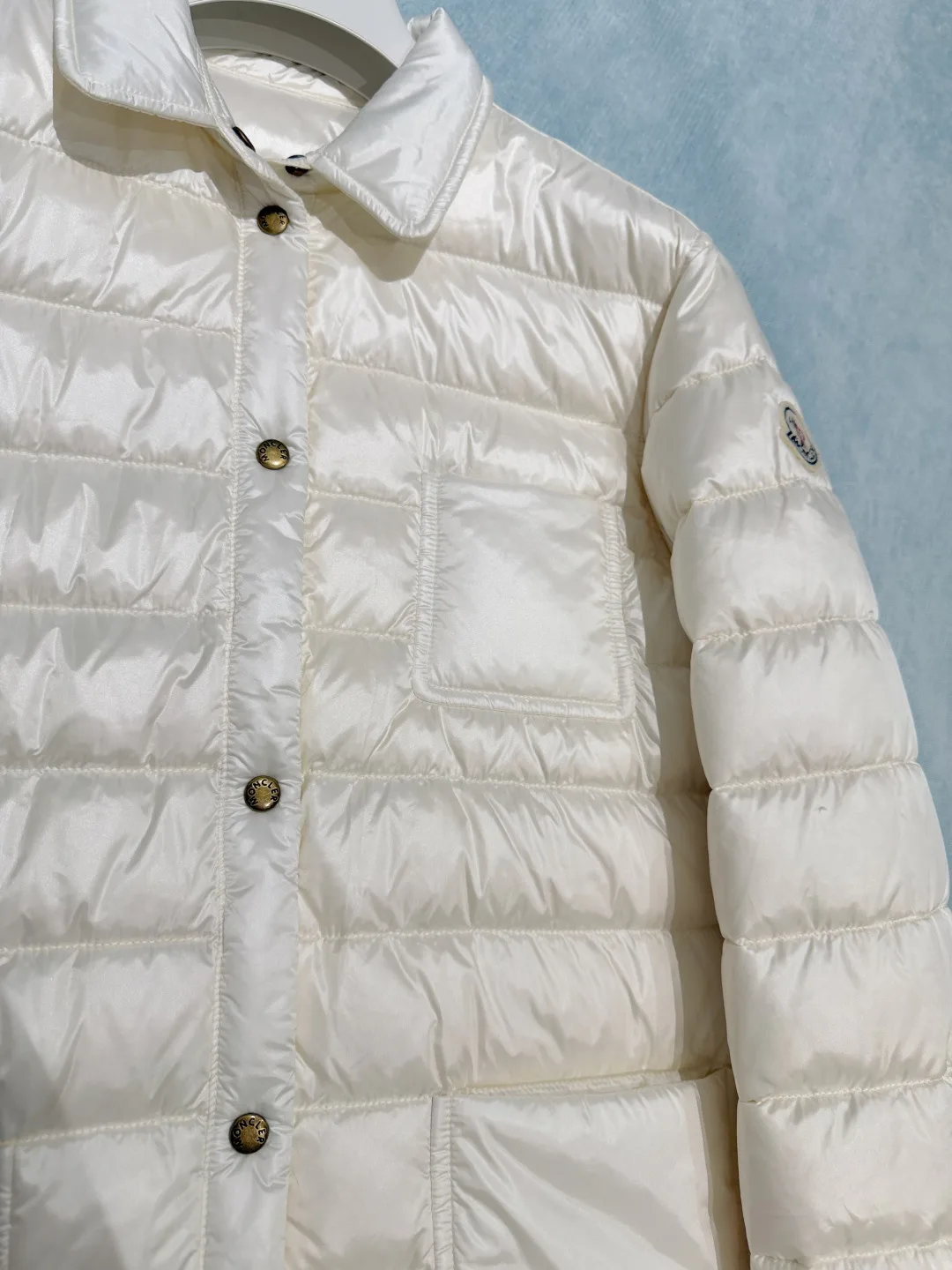 Women's Jackets And Down Jackets MONCLER 18439953