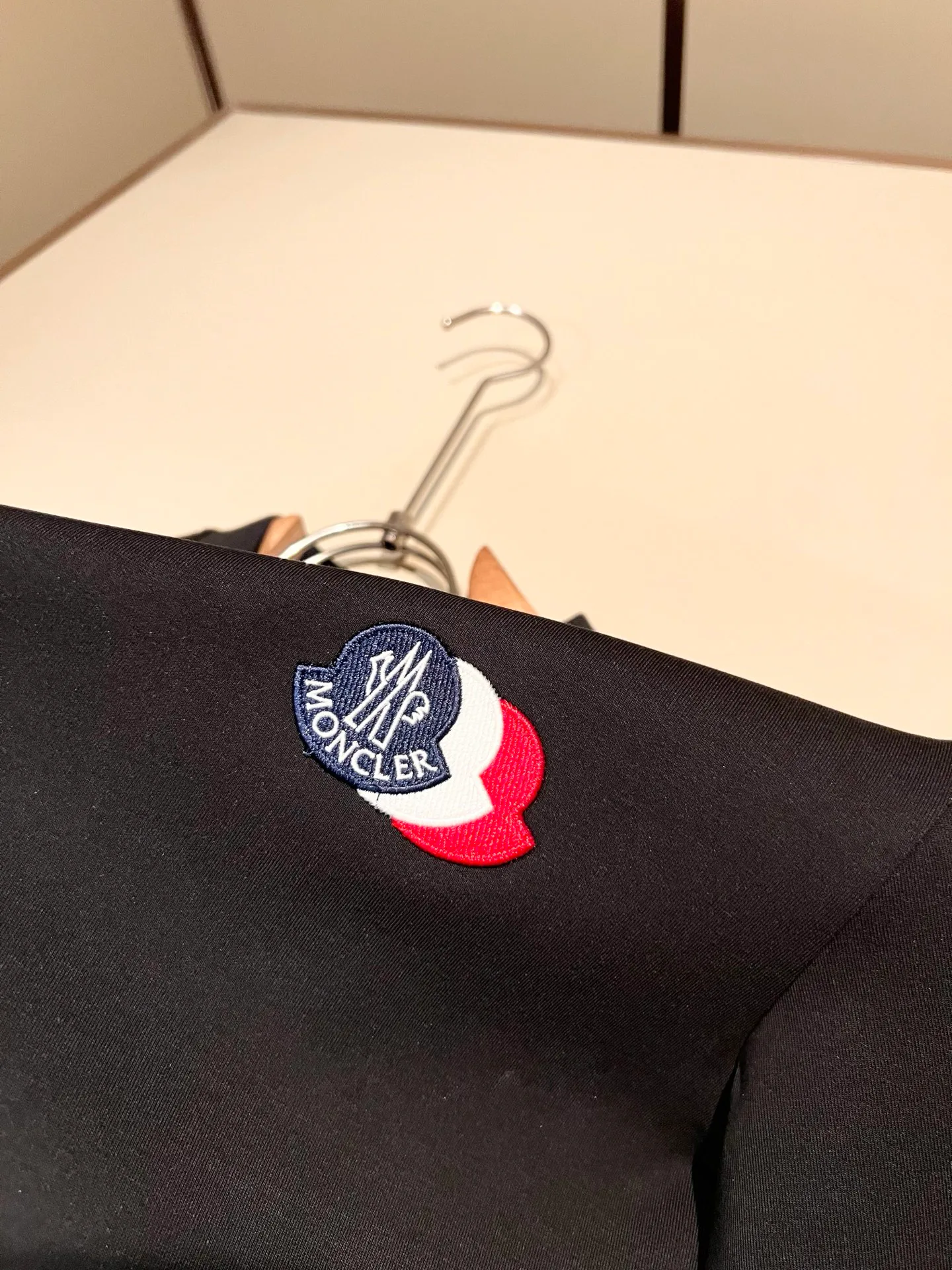 Men's Sweatshirts And Hoodies MONCLER 18080860