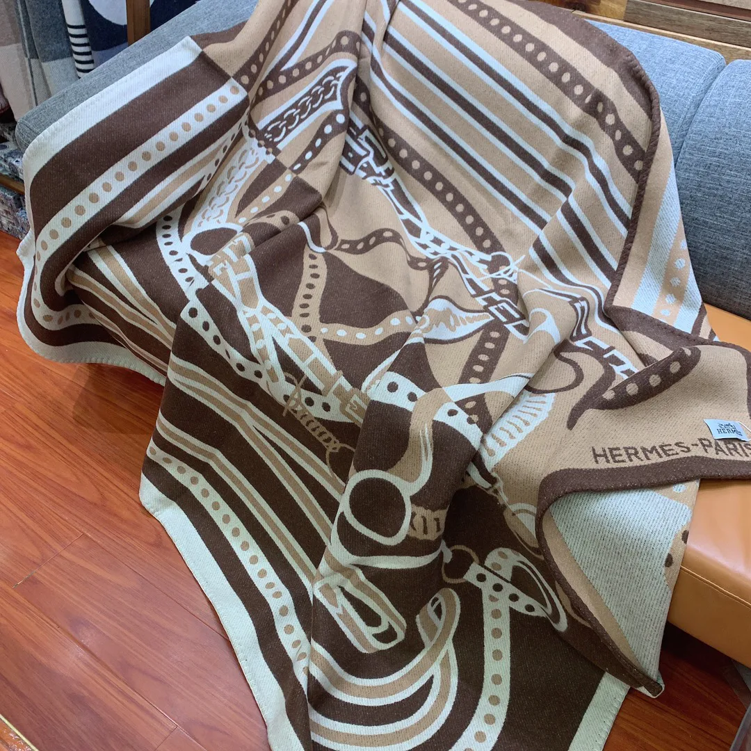 Textiles HERMES 17992385