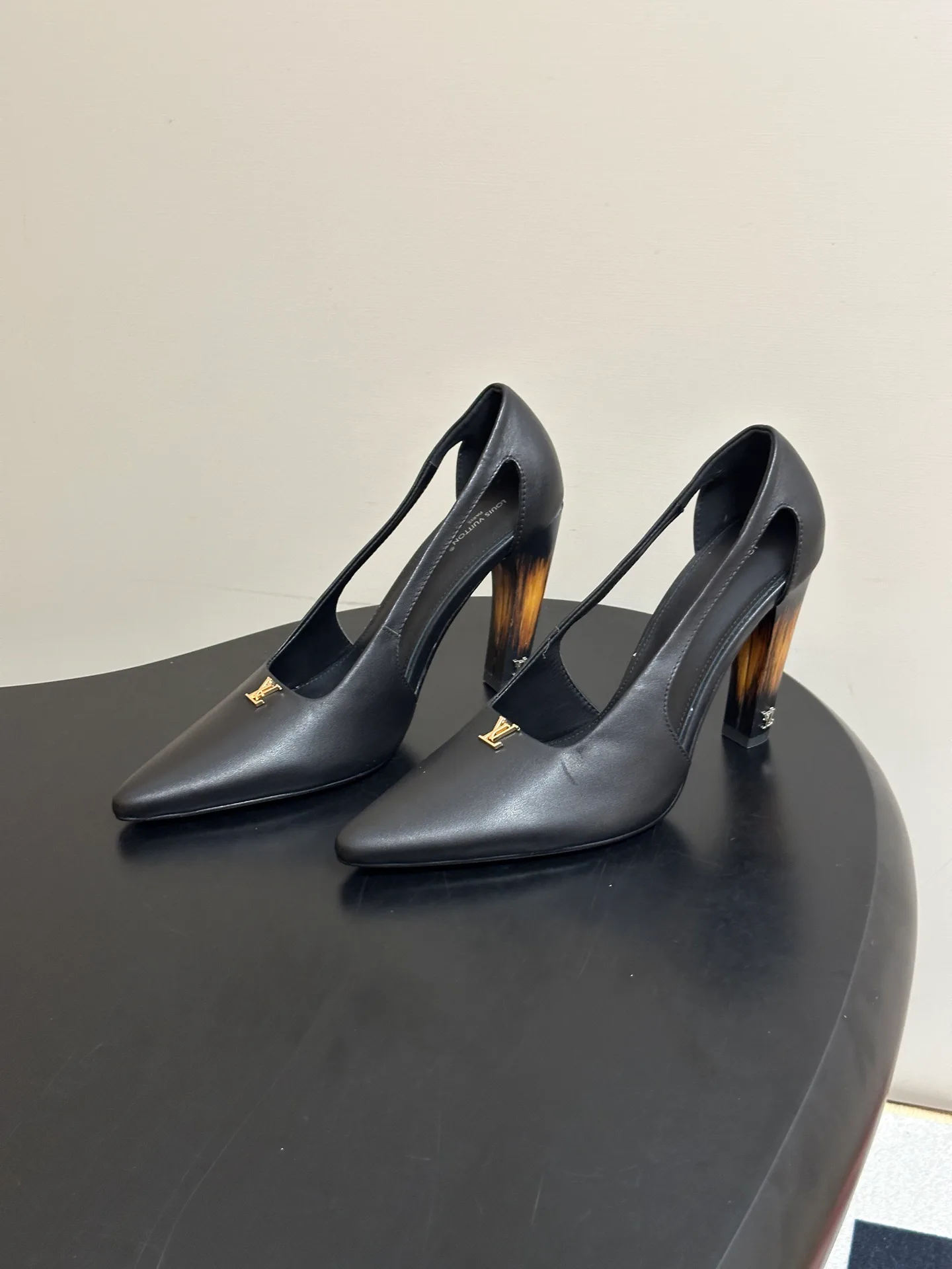 Women's Heels LOUIS VUITTON 18340944
