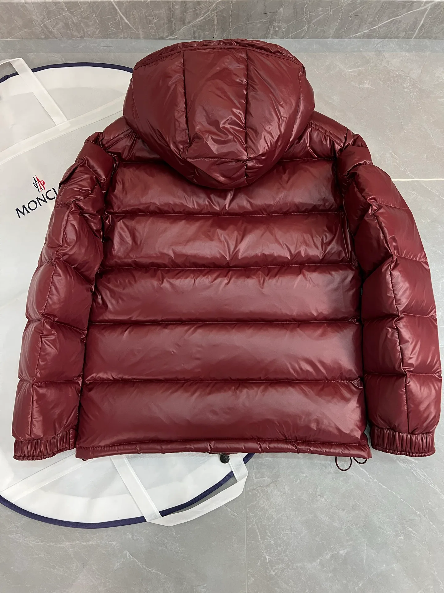 Men's Jackets And Down Jackets MONCLER 18111325