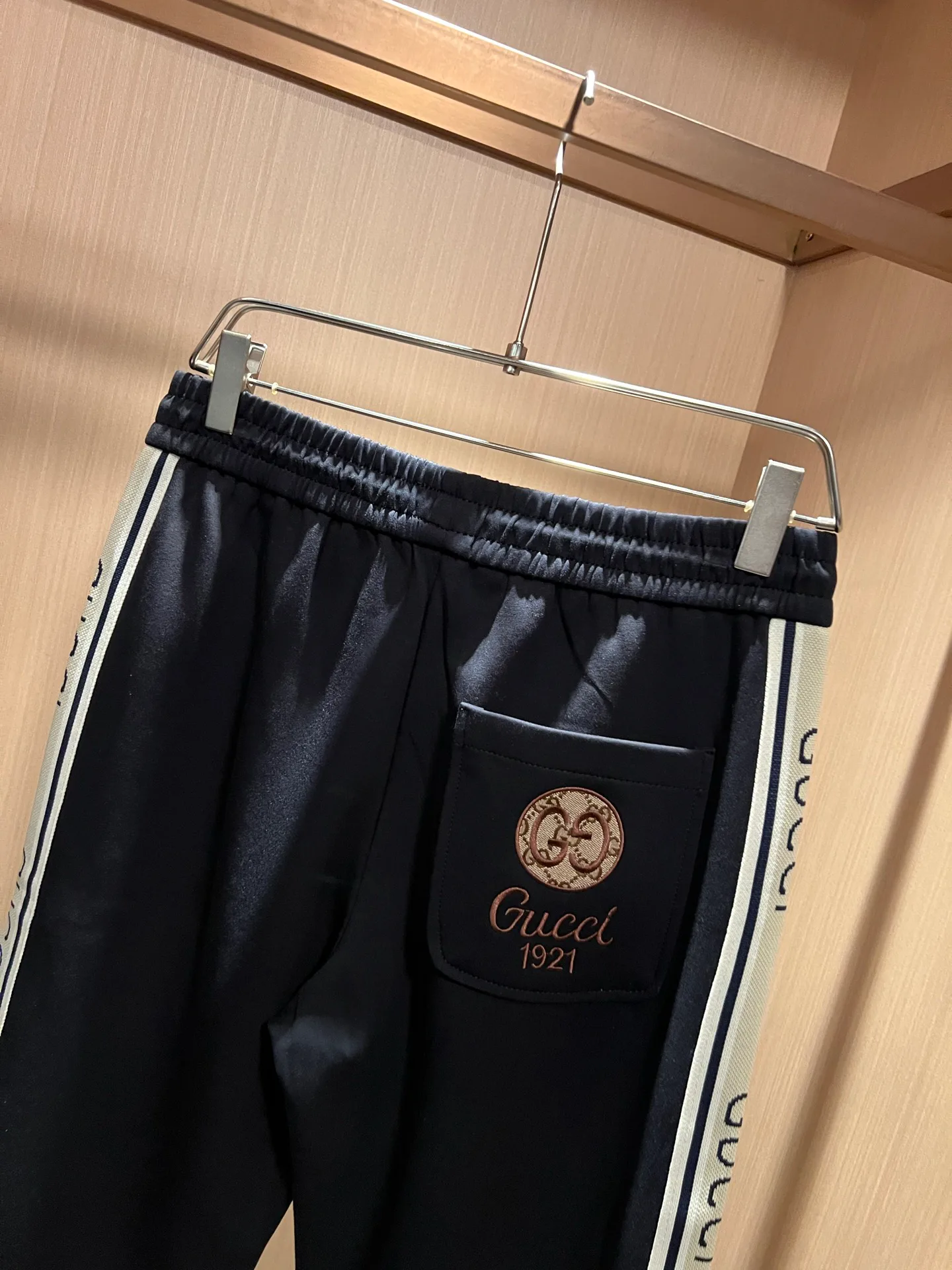 Брюки Мужские Gucci 18592624