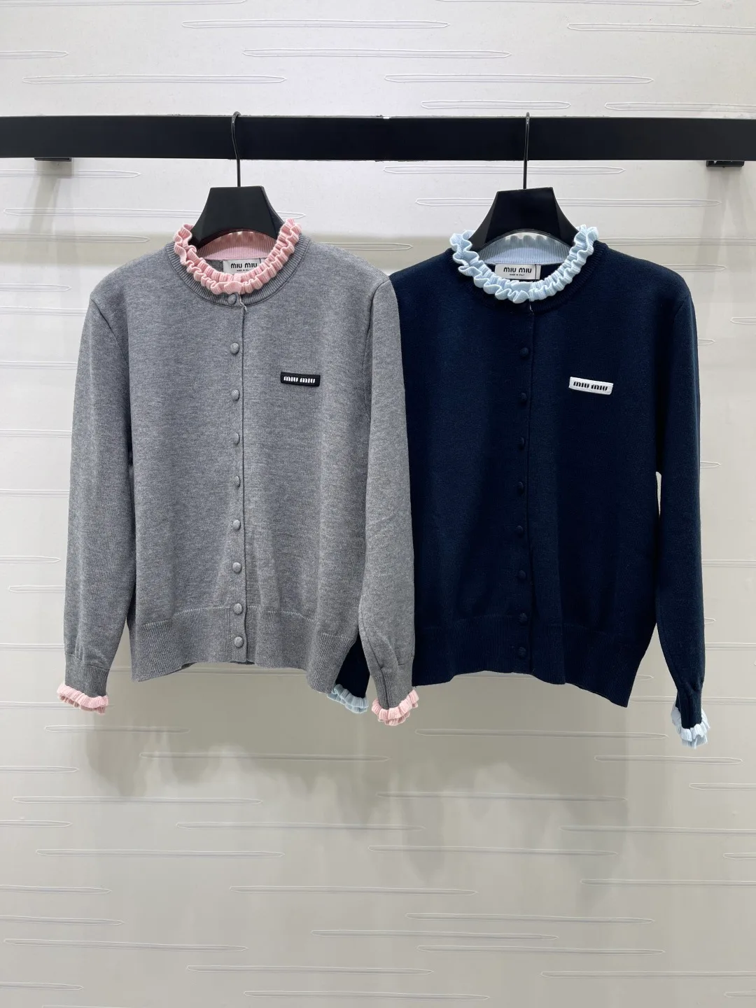 Women's Jumpers And Sweaters MIU MIU 17885712