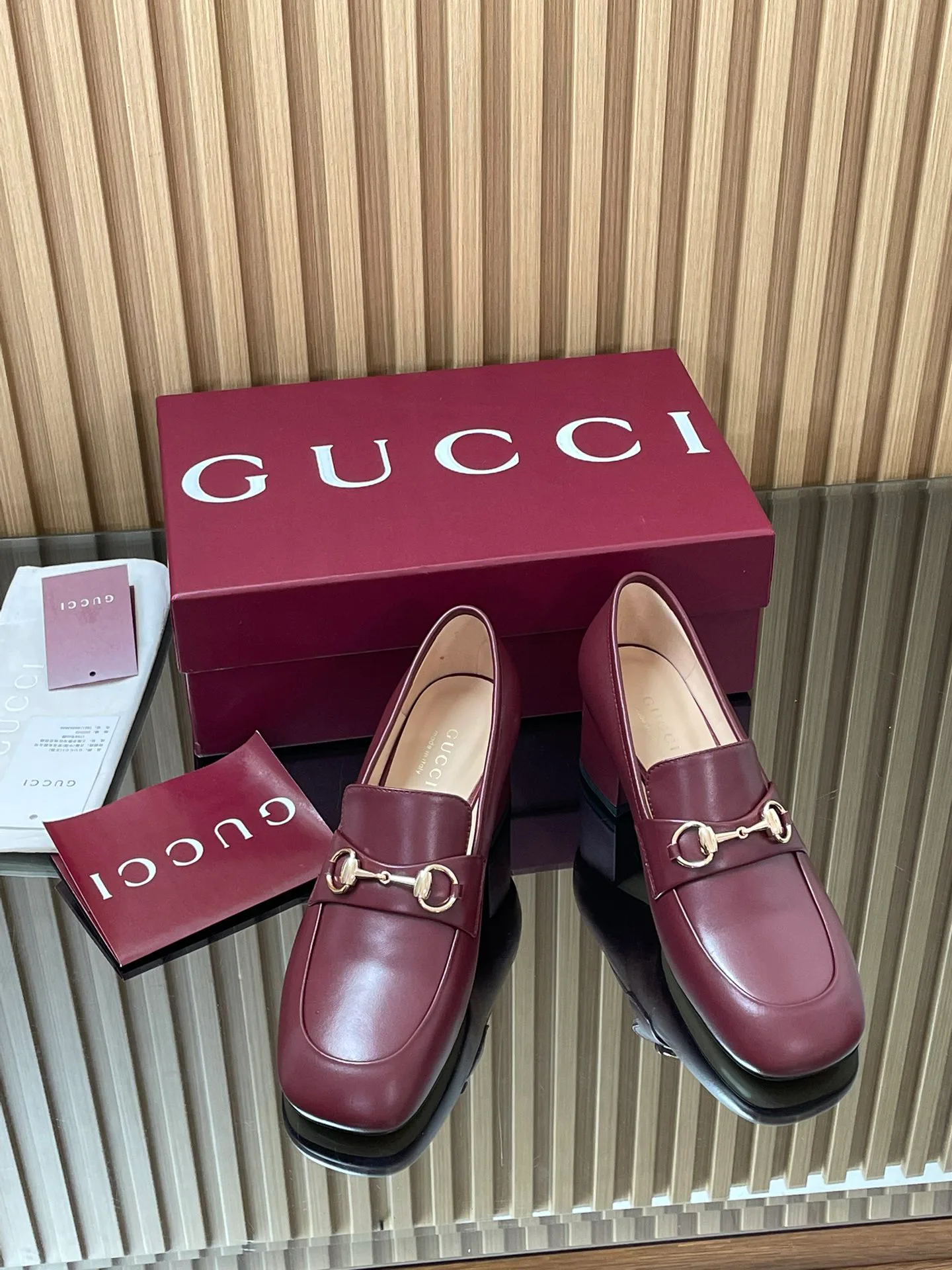 Women's Loafers And Moccasins GUCCI 18152963