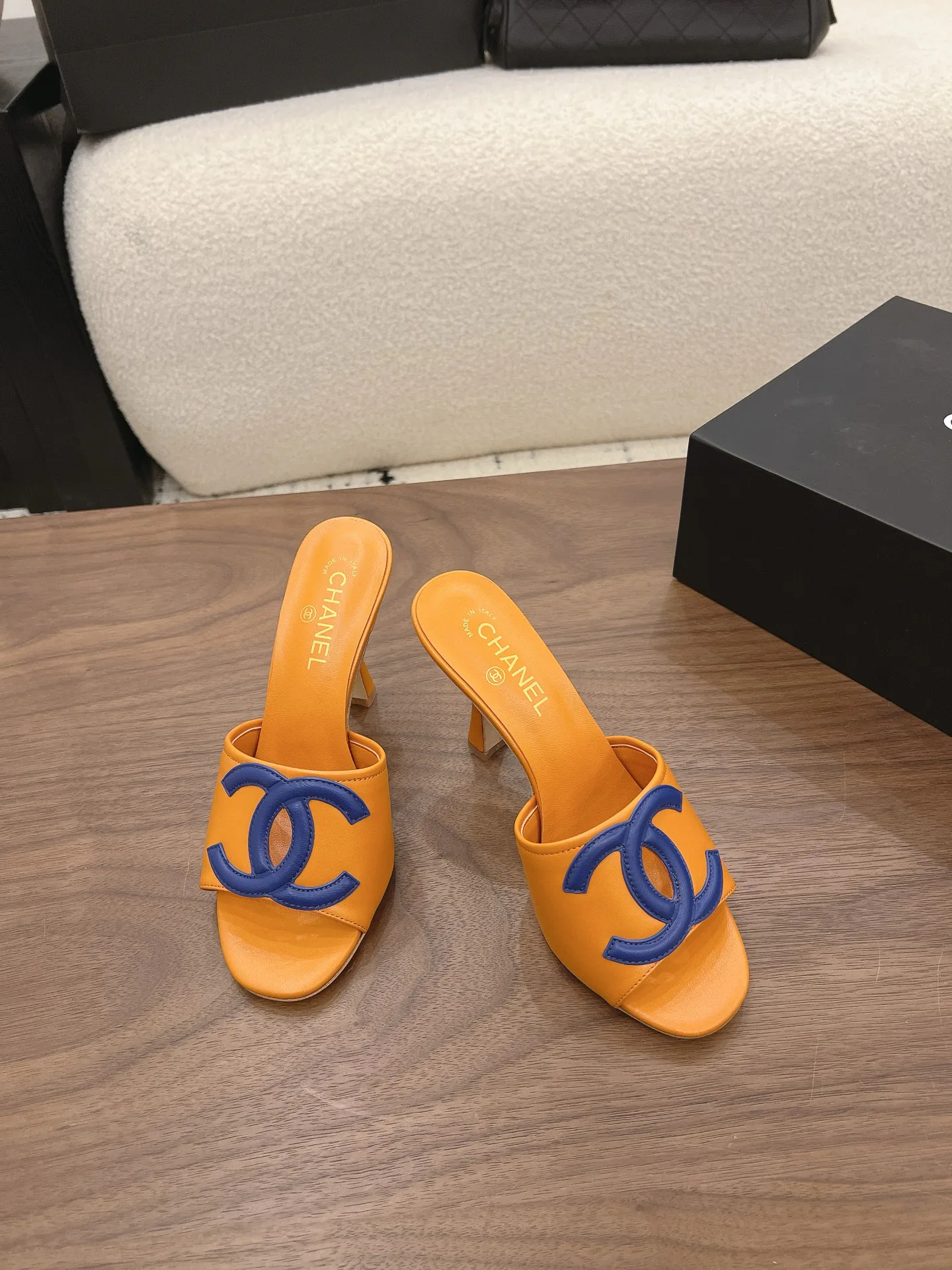 Women's Mules And Clogs CHANEL 16944148