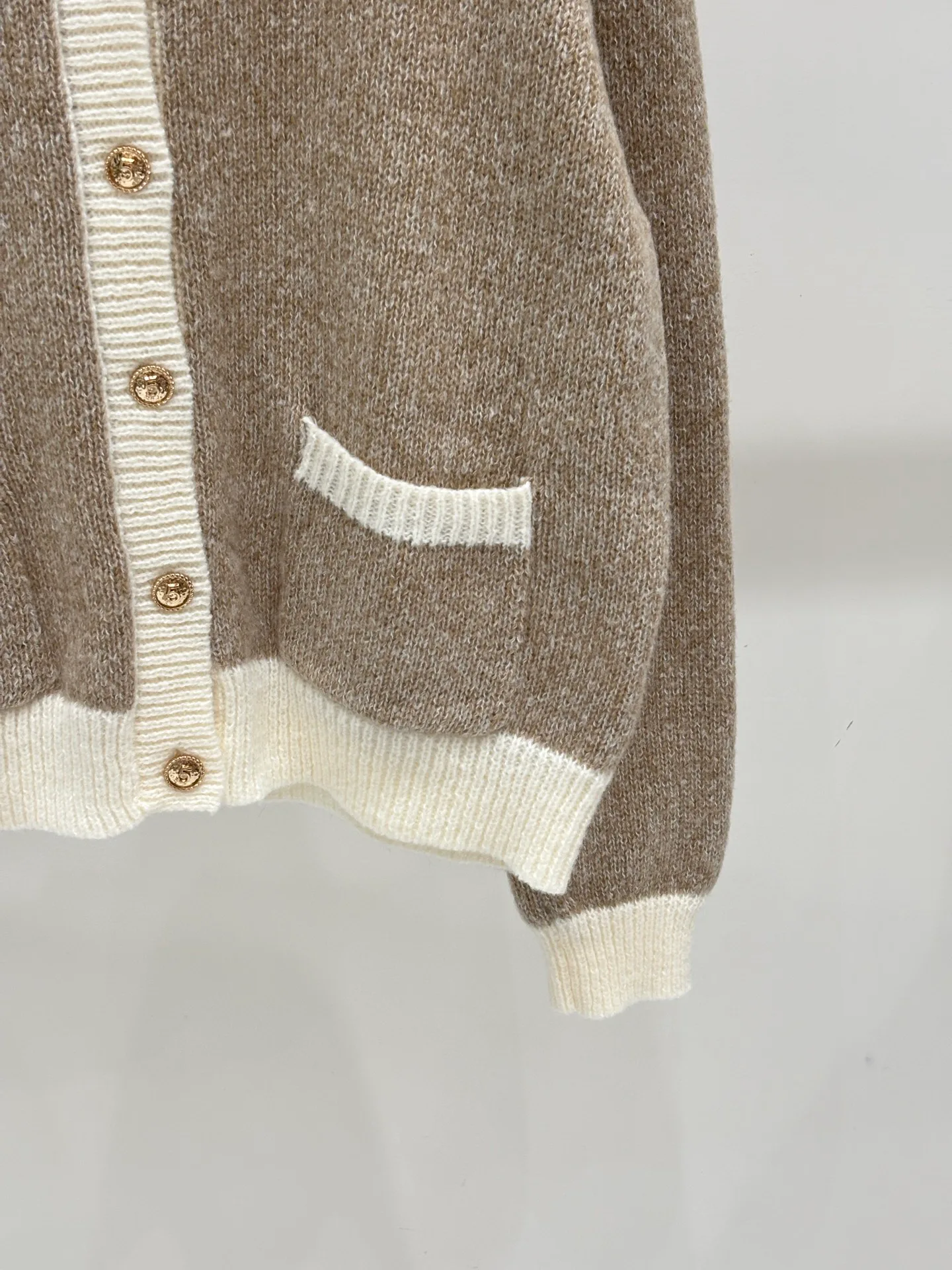 Women's Jumpers And Sweaters CHANEL 18540227