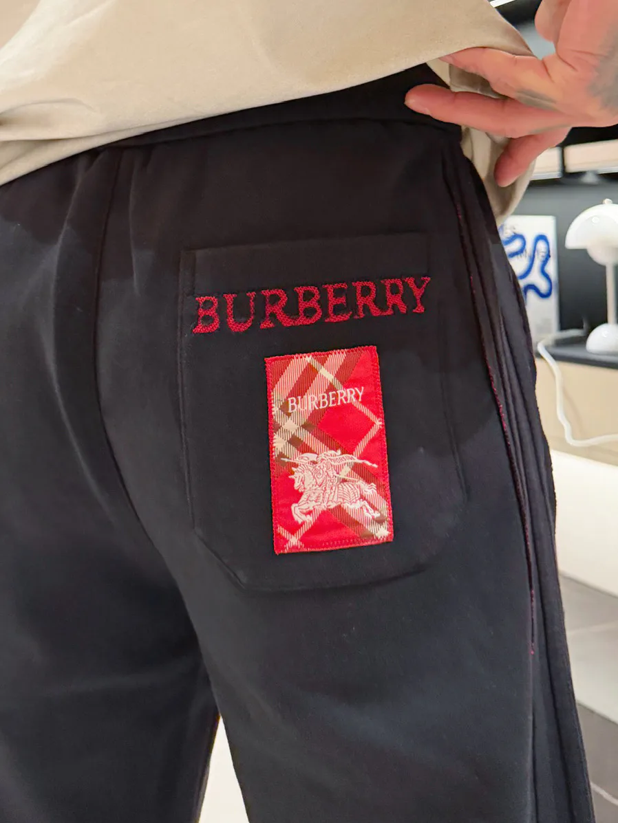 Men's Trousers BURBERRY 18499670