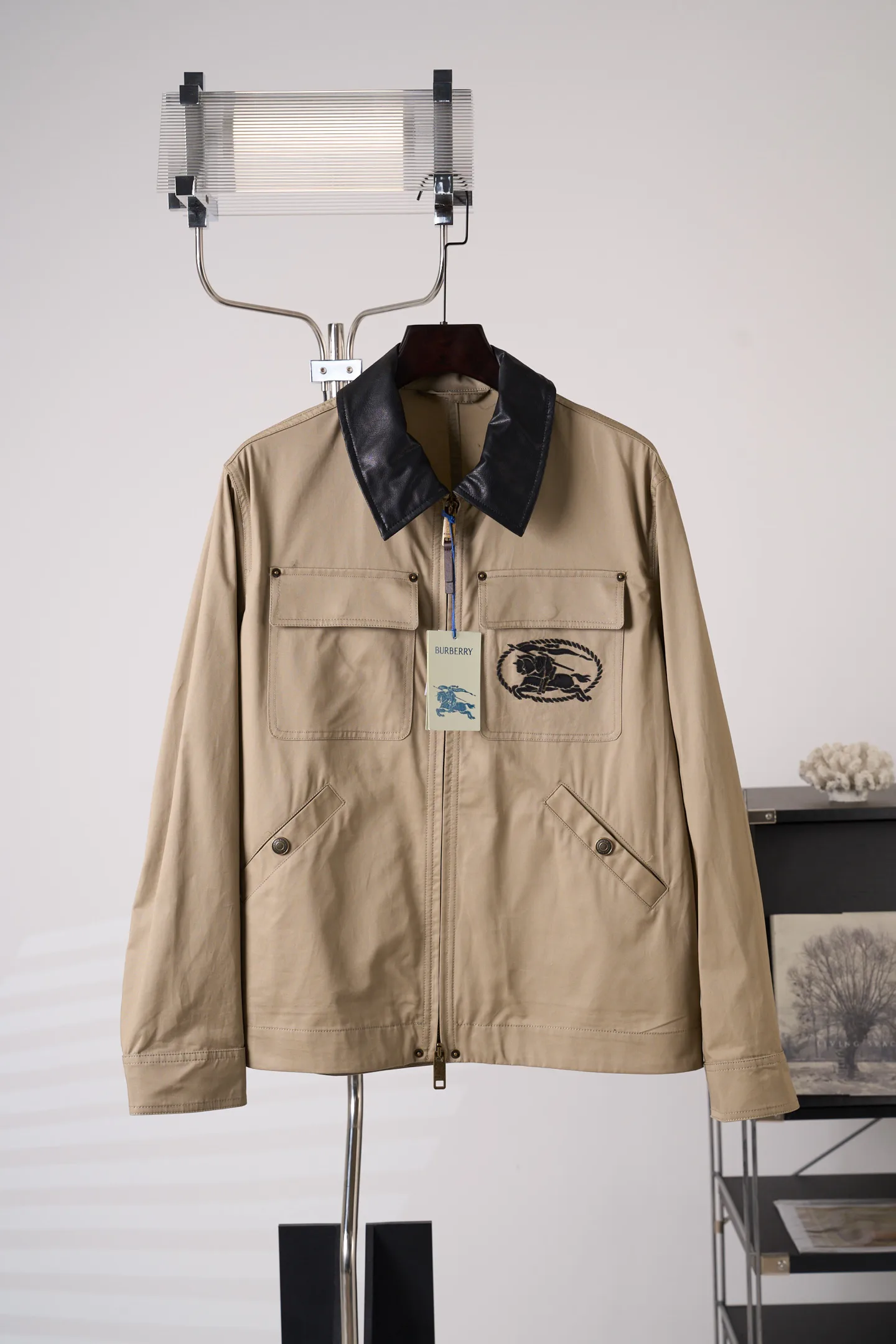 Men's Jackets And Down Jackets BURBERRY 18179295